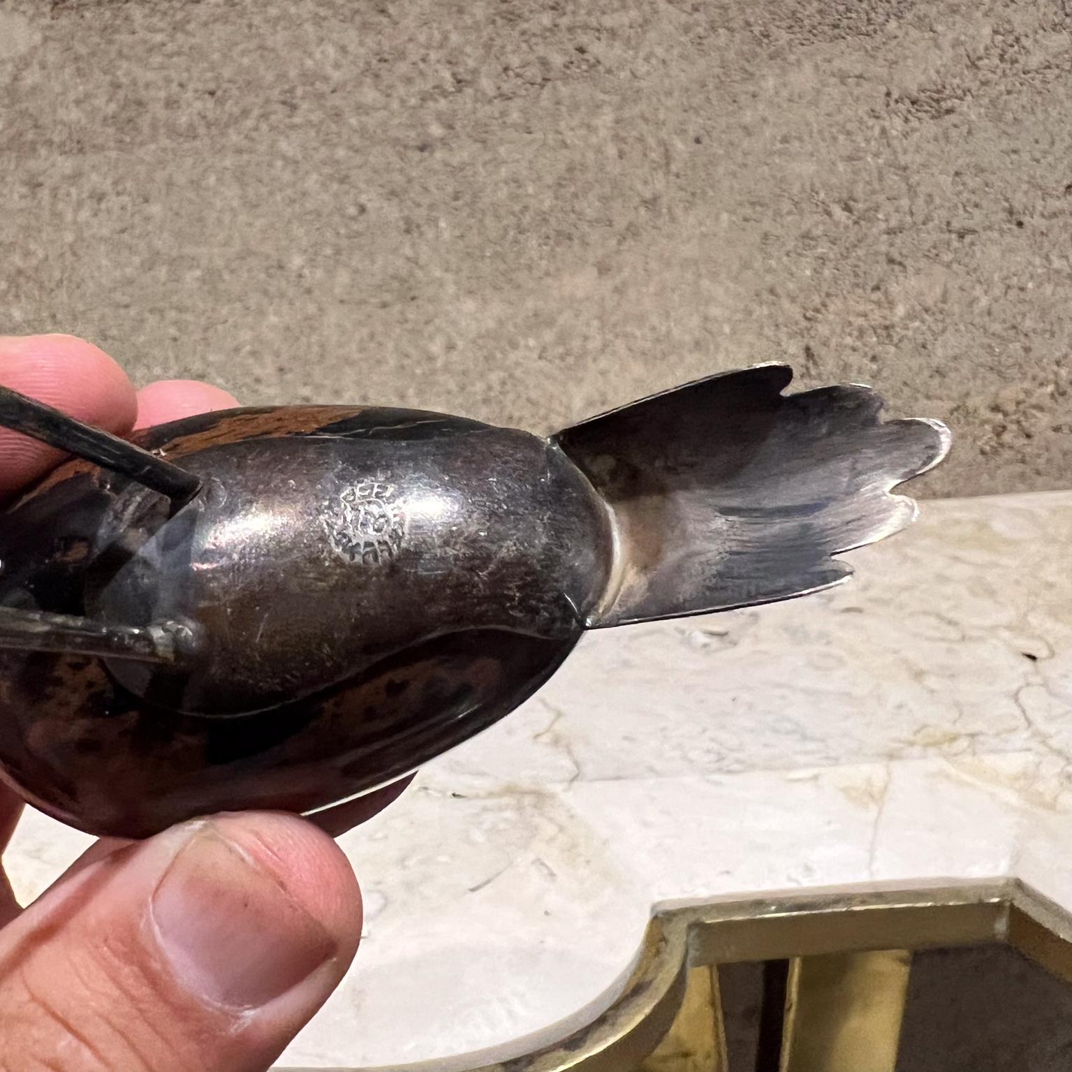 Modernist Abstract Bird Sculpture Sterling Silver and Stone For Sale 4