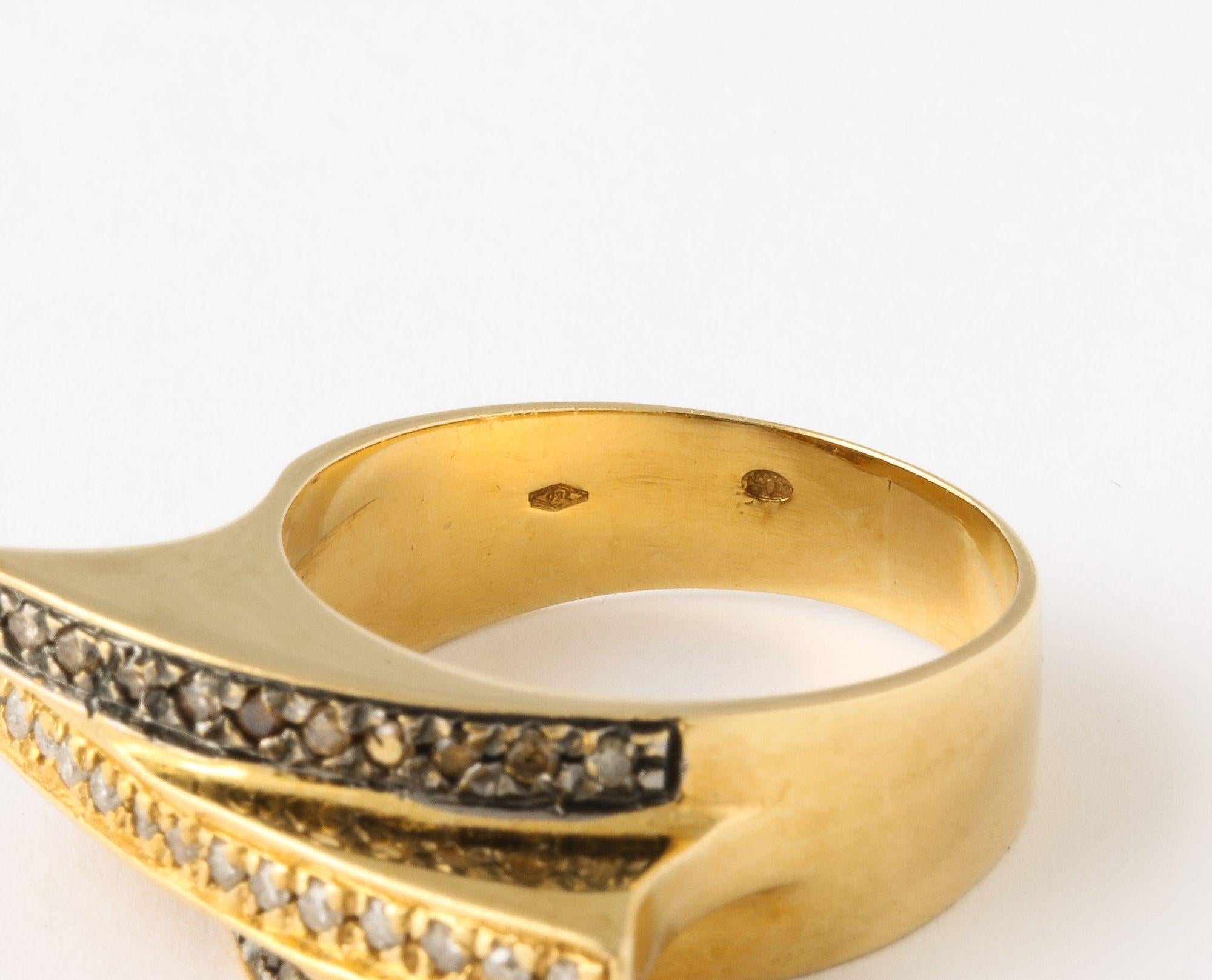 Modernist Black and White Diamond and Gold Ring In Good Condition For Sale In New York, NY