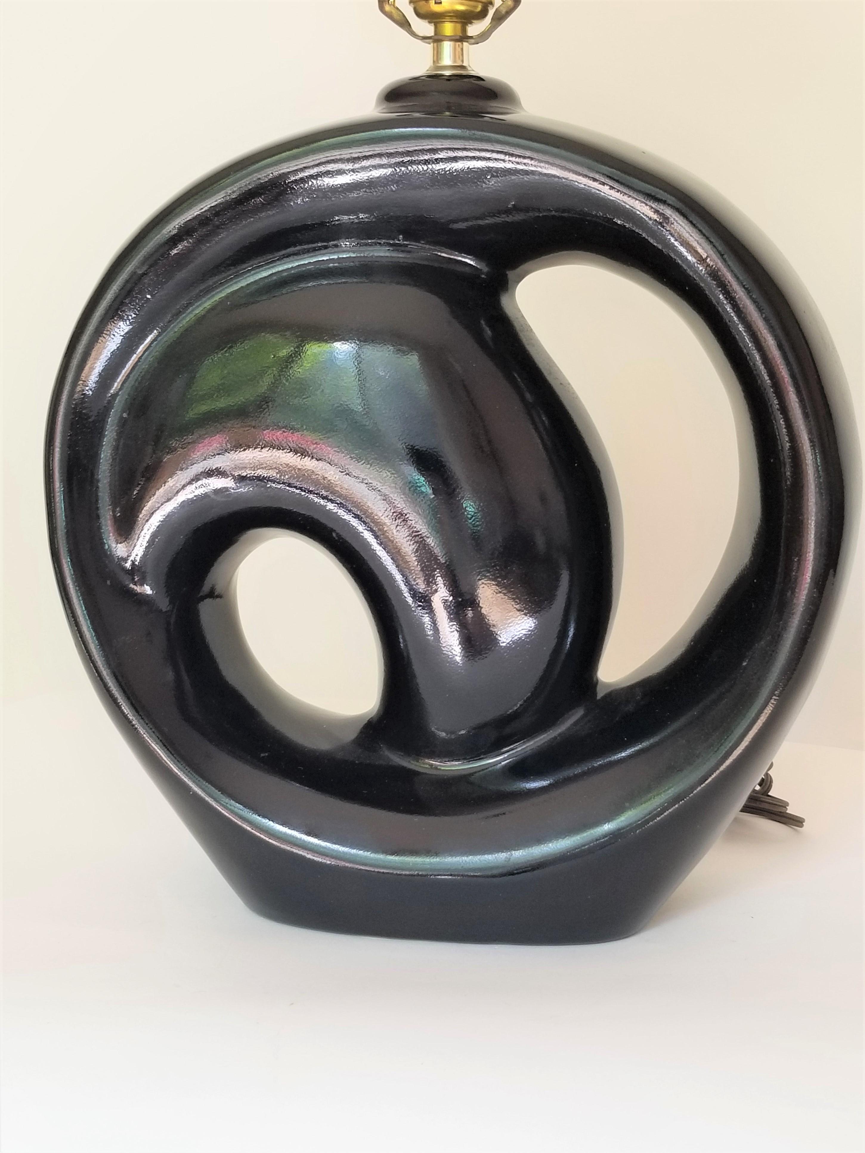 20th Century Modernist Sculptural Black Glazed Ceramic Table Lamp