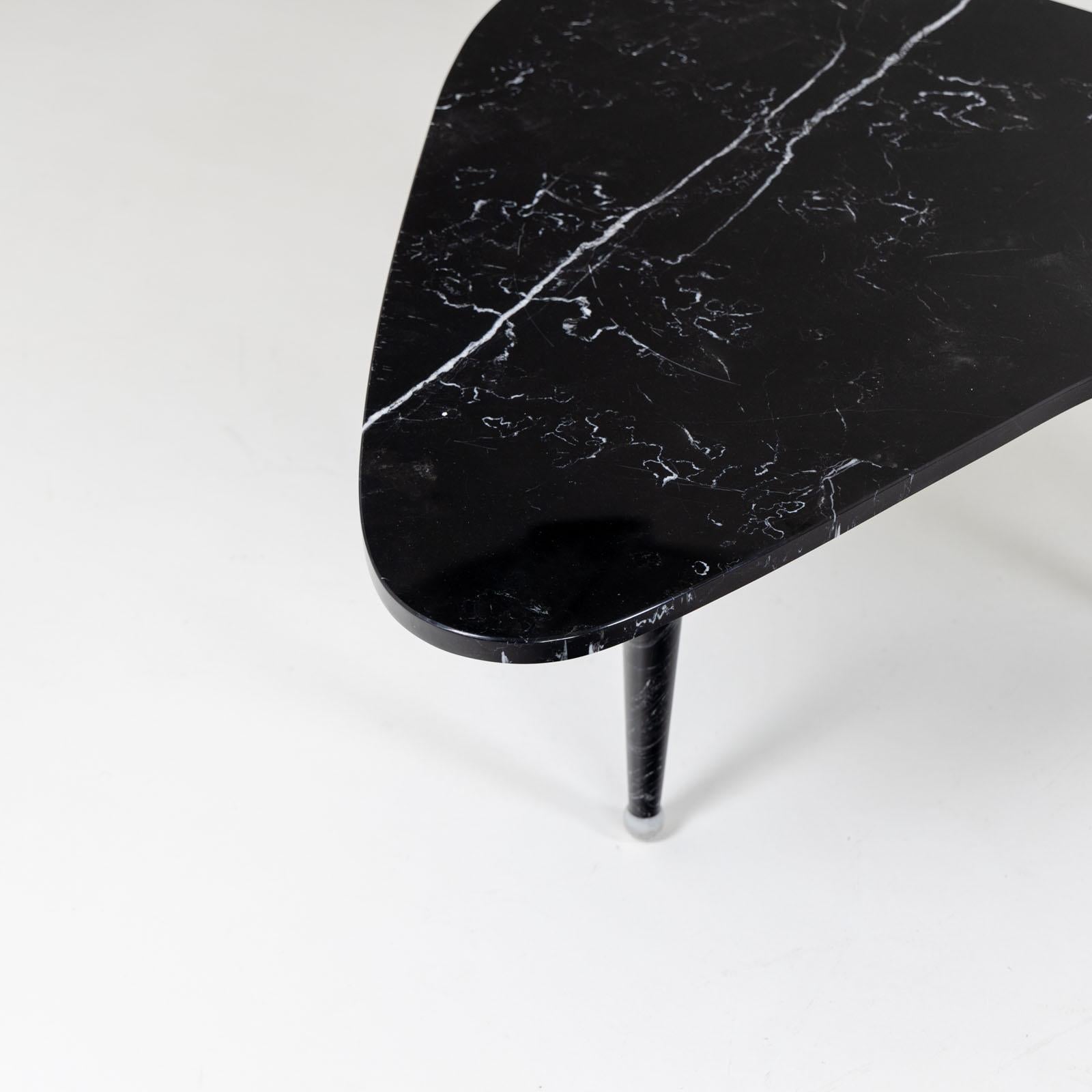 Modernist Black Marble Coffee Table , Italy 20th Century For Sale 2