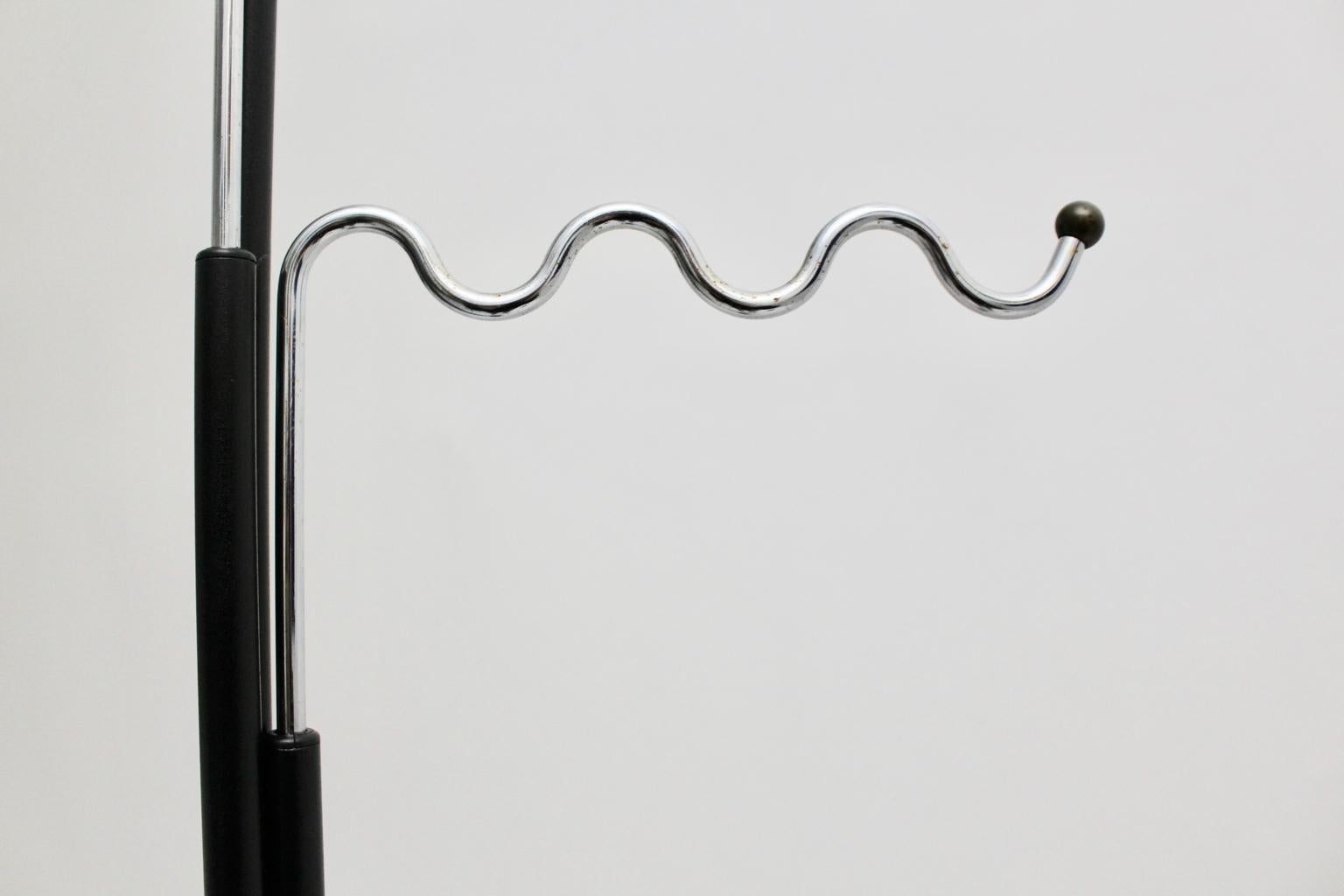 Modernistischer modernistischer Vintage-Mantelständer aus schwarzem Metall von Markus Börgens, 1980er Jahre, Dänemark im Angebot 2