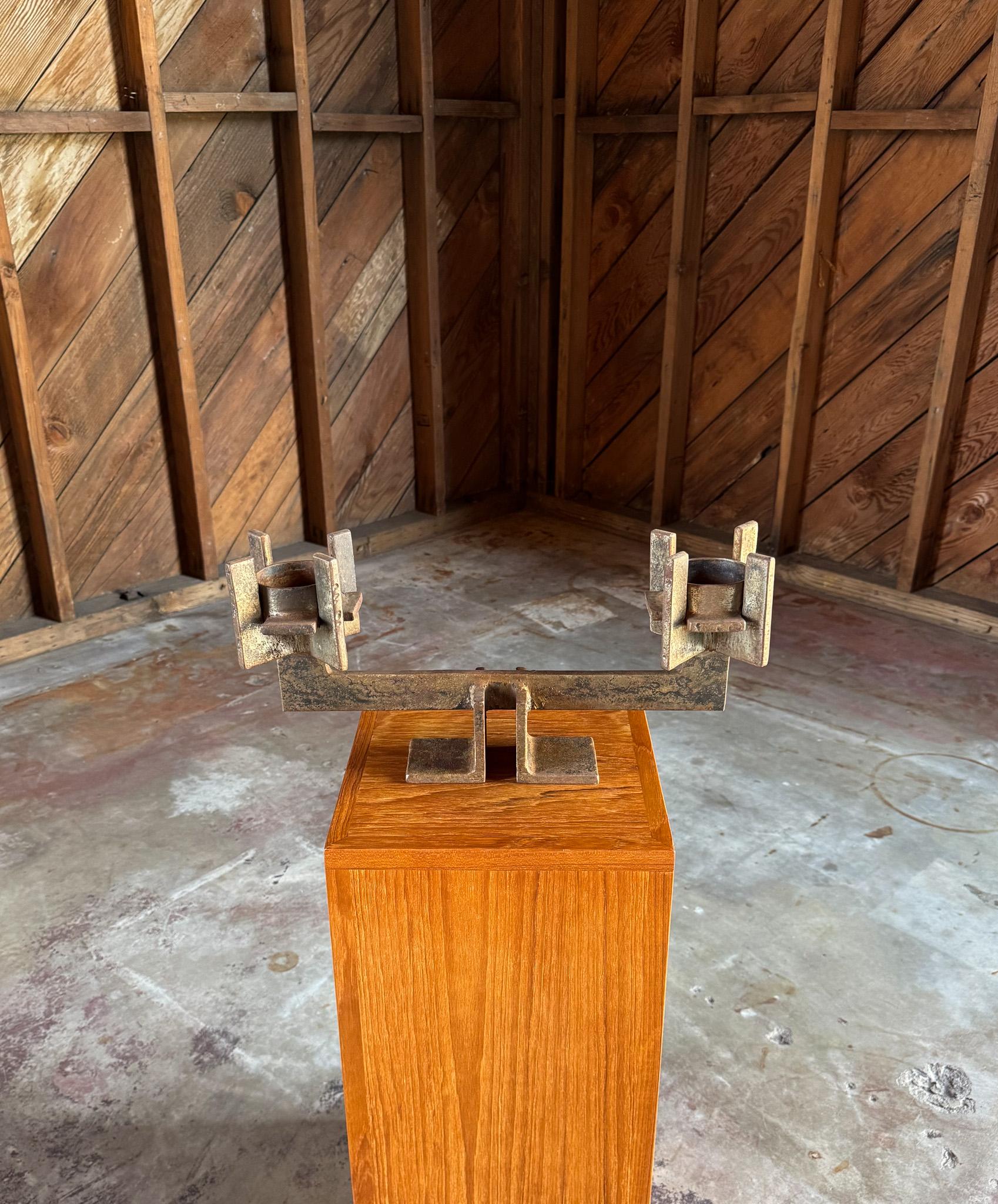 Candelabro modernista in ferro saldato da fabbro, Stati Uniti, 1970 ca. in vendita 2