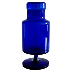 Modernist Blenko by Wayne Husted Cobalt Blue Blown-Glass Urn, USA 1950s