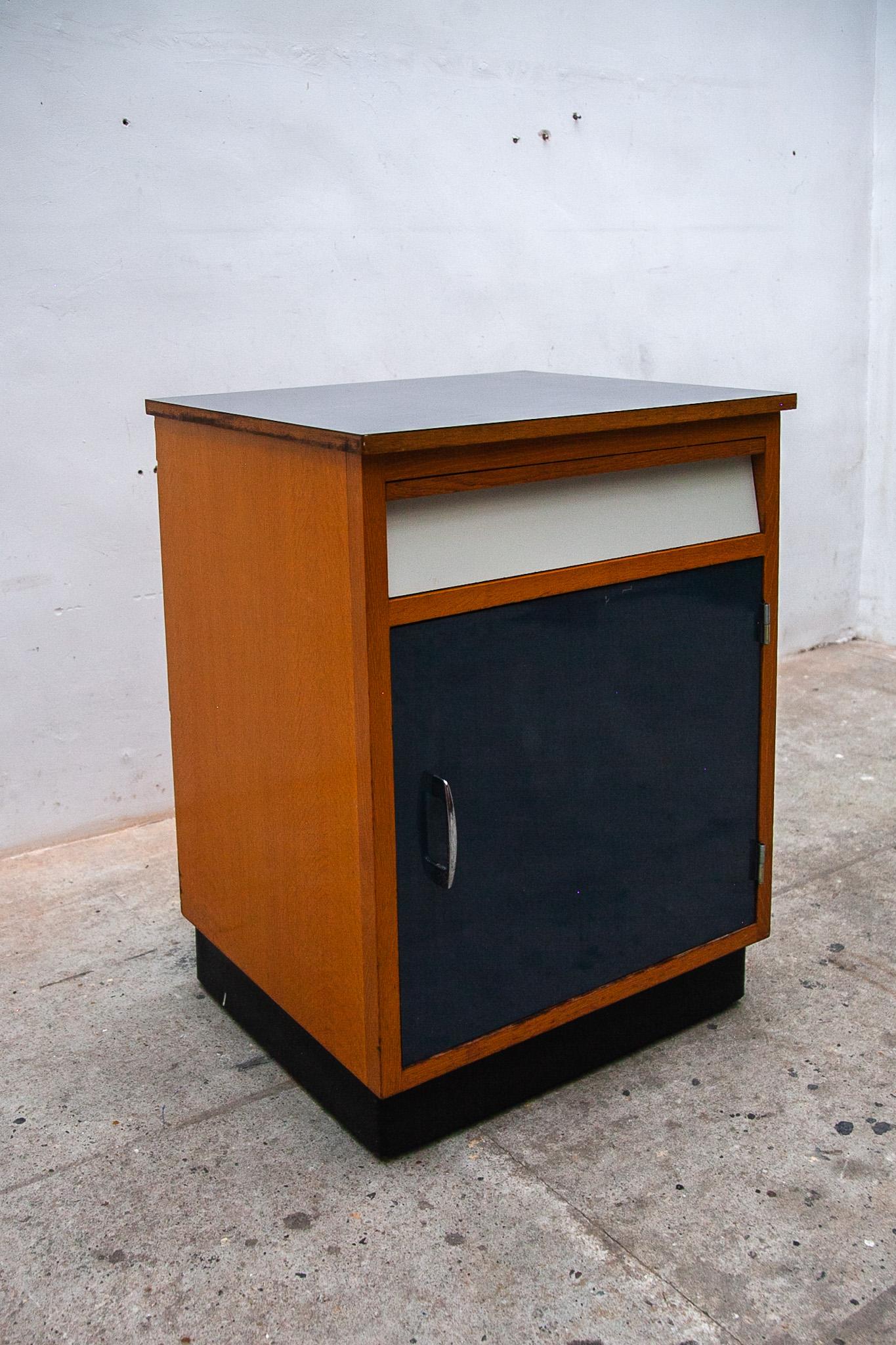 Mid-20th Century Modernist Blue and White Laminate Fifties Small Sideboard Tubax 1958, Belgium For Sale