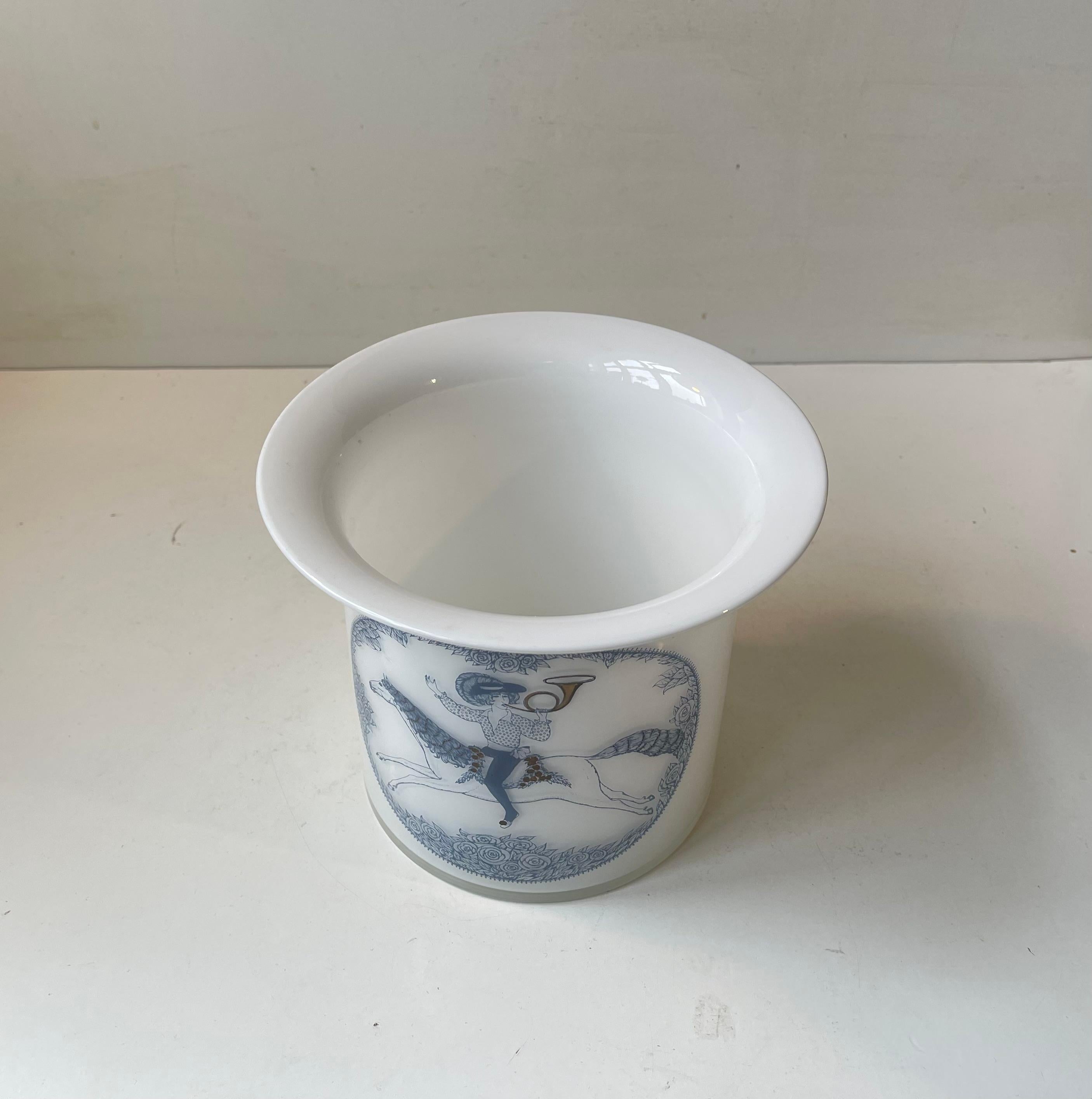 Scandinave moderne Jardinière moderniste bleue Magic Glass de Michael Bang & Ole Winther pour Holmegaard en vente