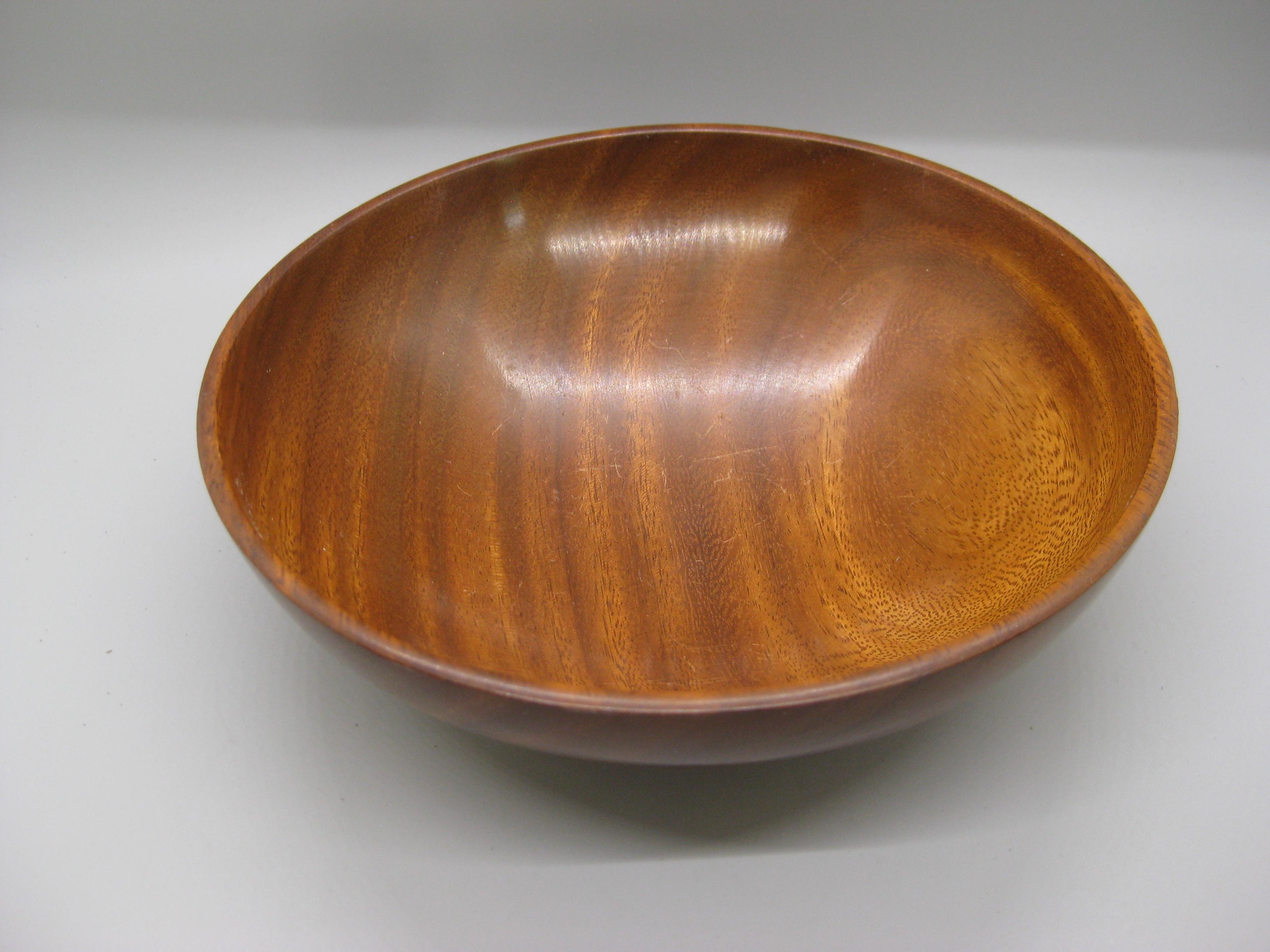 Bol art moderniste Bob Stocksdale Jenisero en bois de Californie tourné en vente 4
