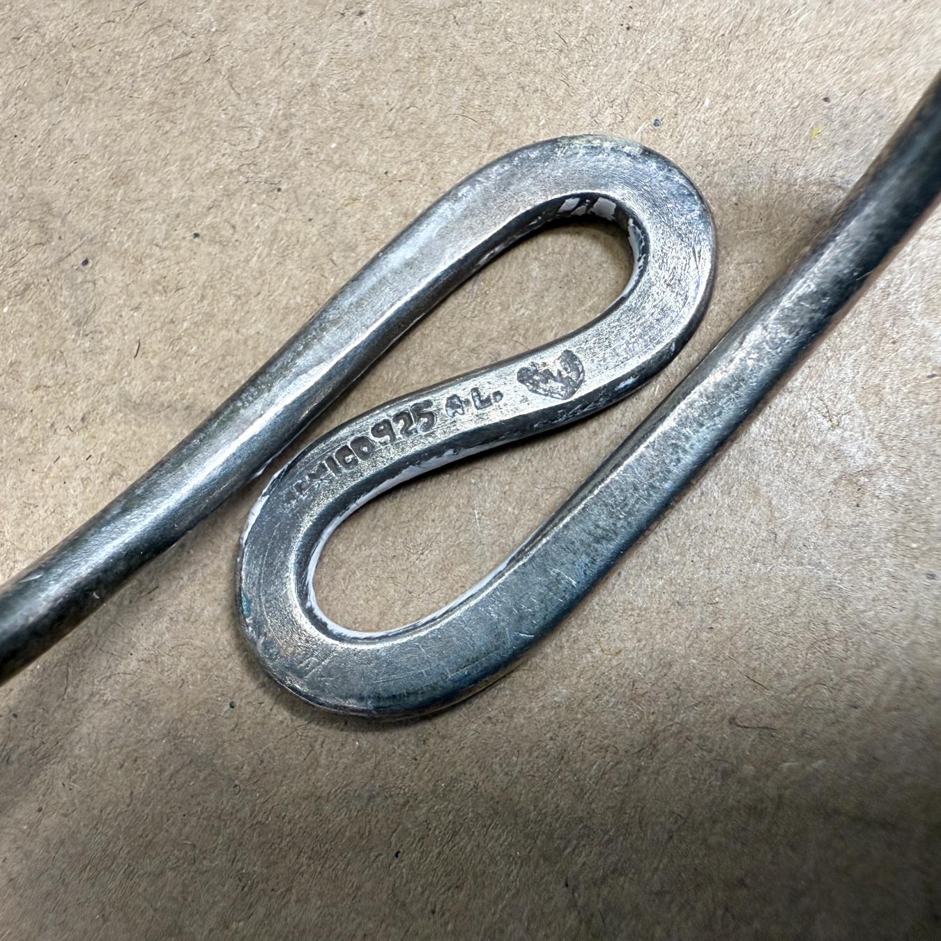 Modernist Armband Sterling Silber Manschette Abstrakt Wirbel Taxco Mexiko (20. Jahrhundert) im Angebot