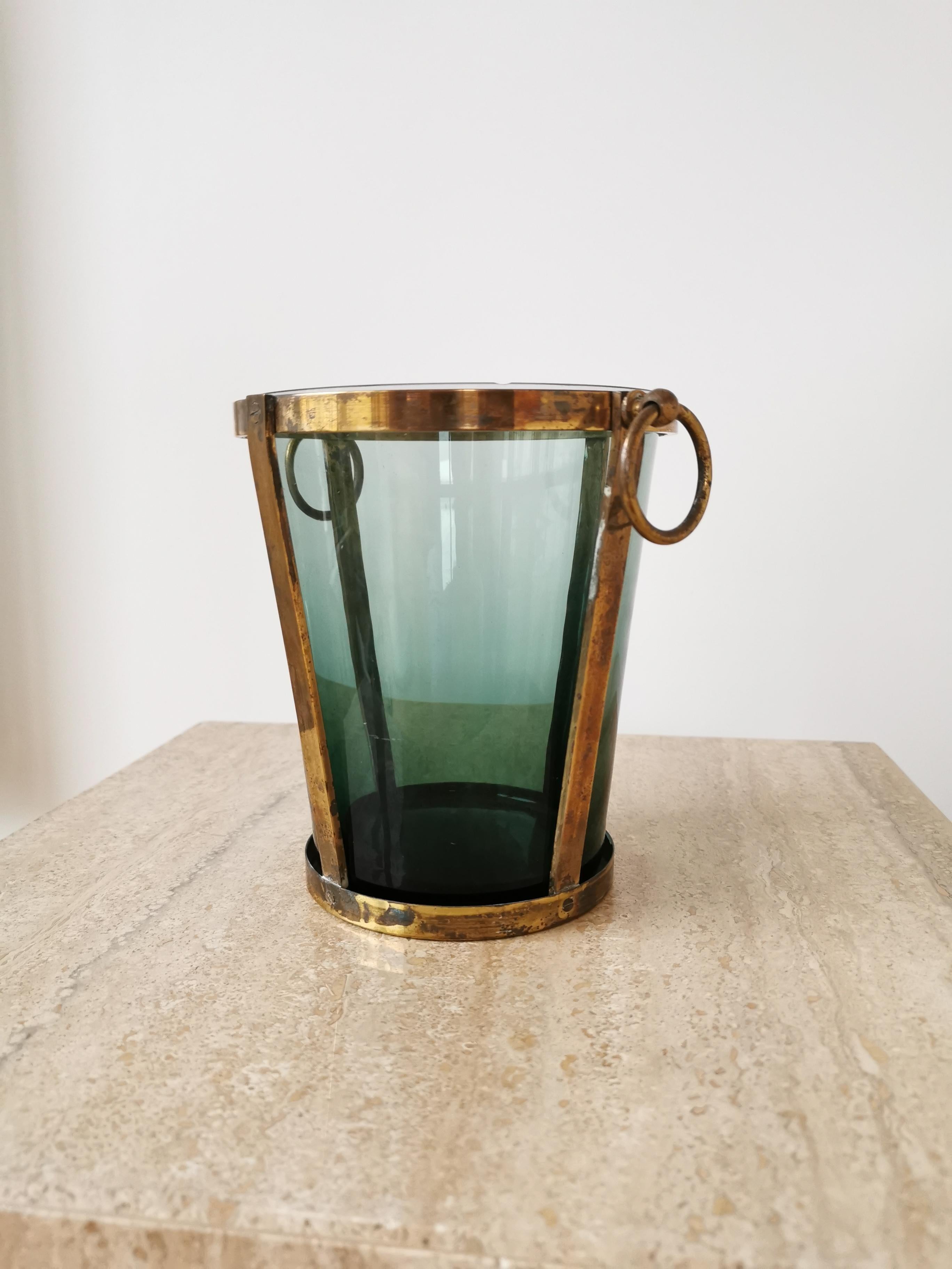 Mid-20th Century Modernist Brass and Glass Ice Bucket, Italy, 1960s