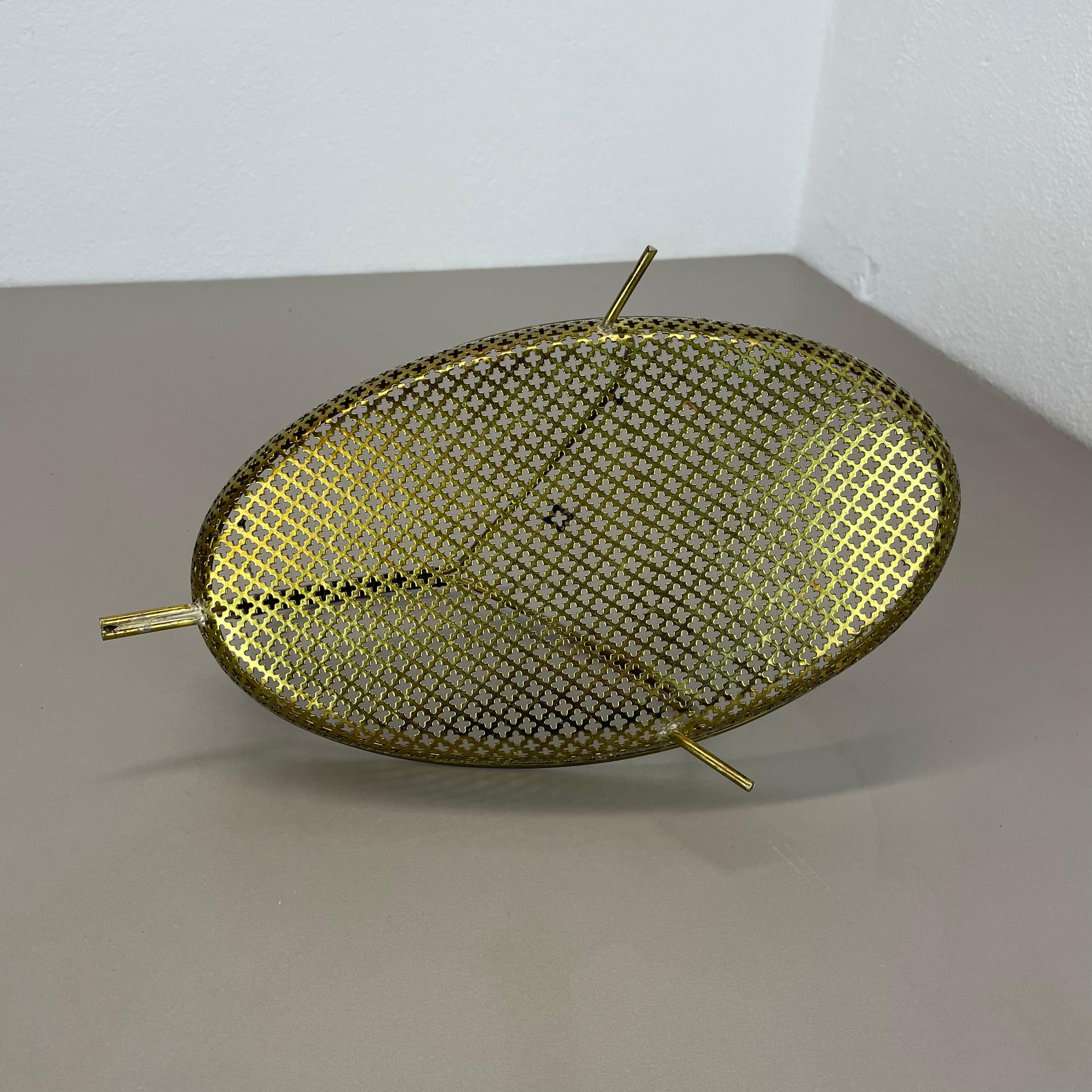 Ciotola modernista in ottone 