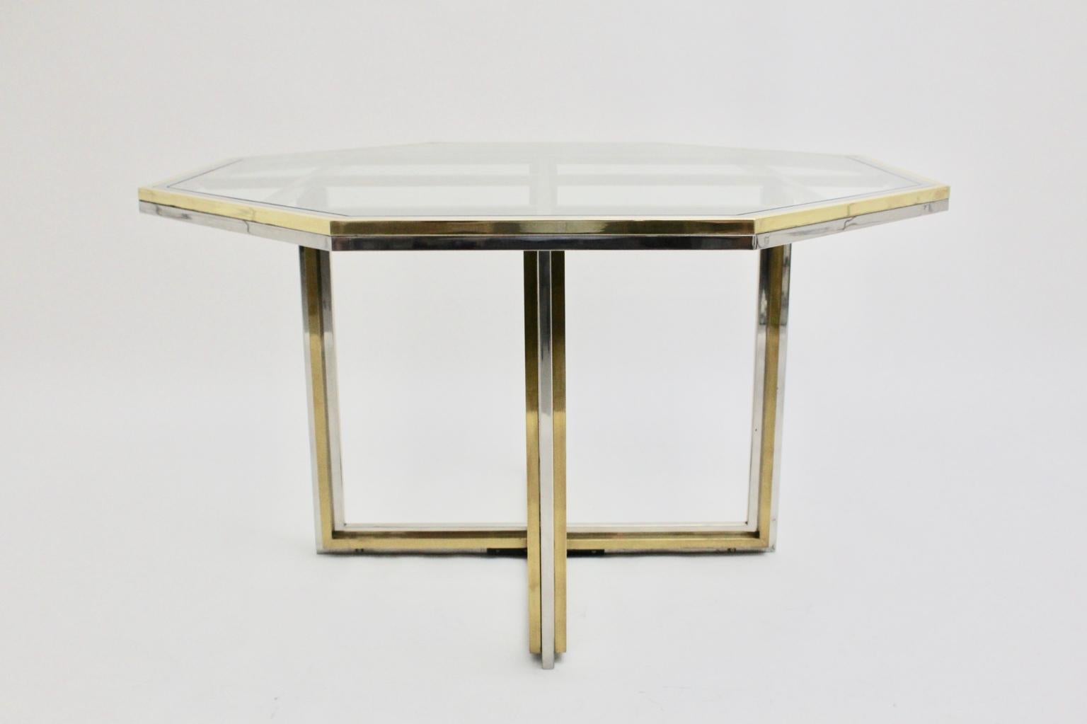 Métal Table de salle à manger italienne de style Romeo Rega en verre et laiton chromé, 1970 en vente