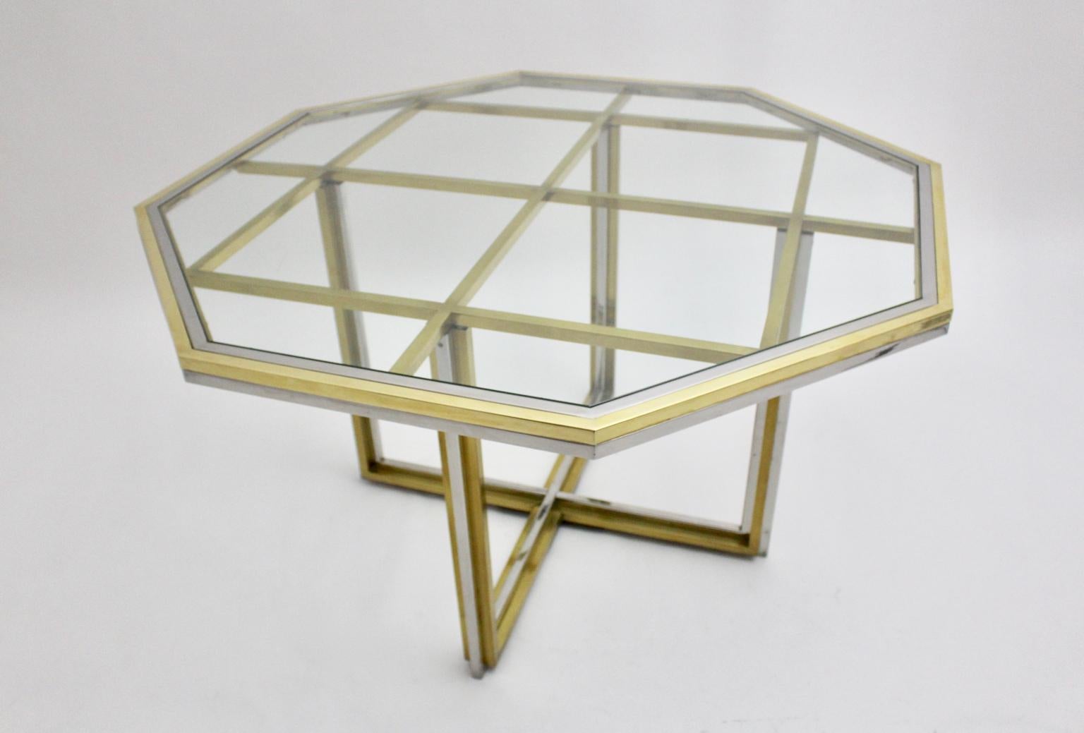 Métal Table de salle à manger de style Hollywood Regency en verre et laiton chromé, 1970, Italie en vente