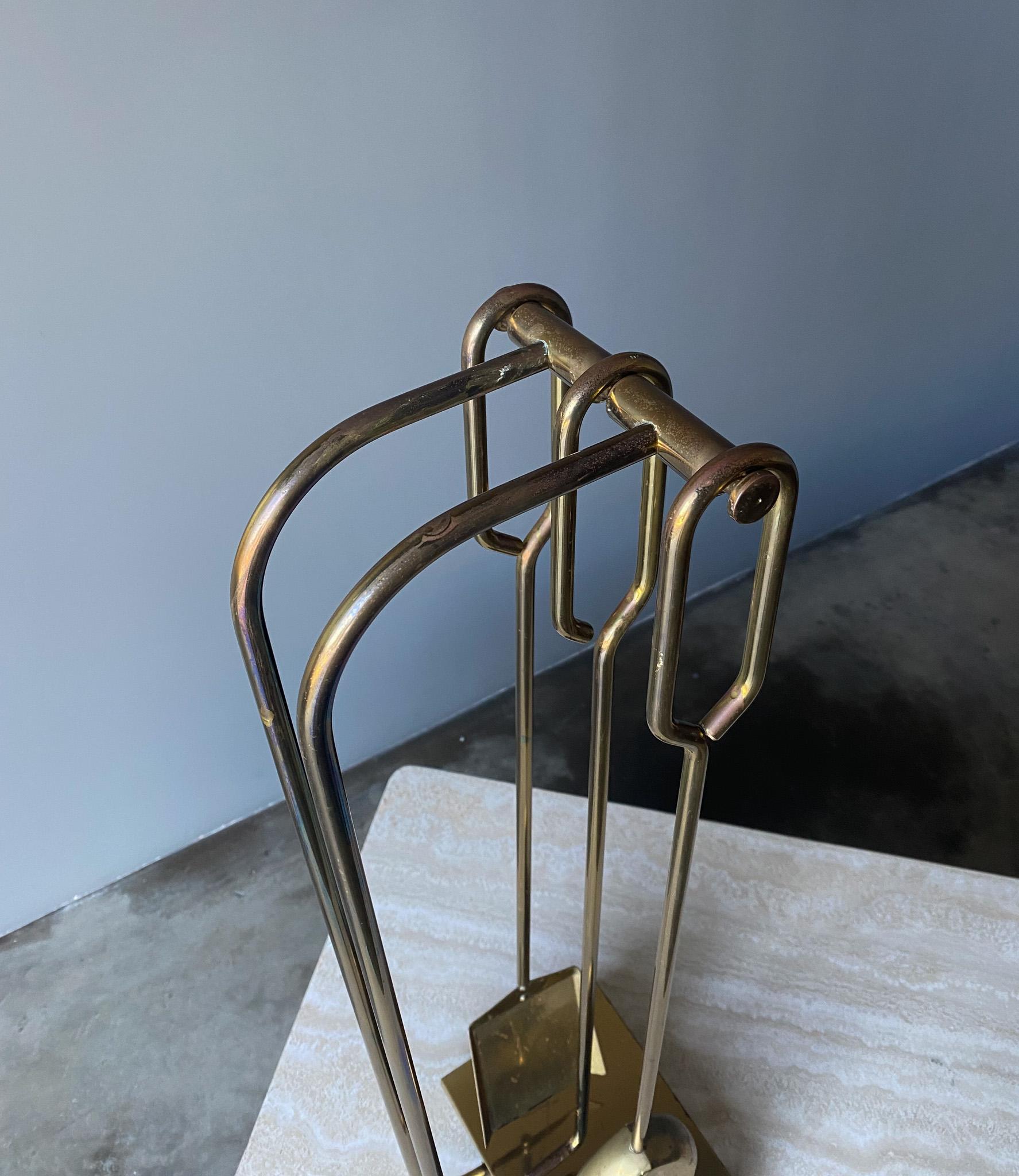 Modernist Brass Fire Tools, United States, 1960's  For Sale 5