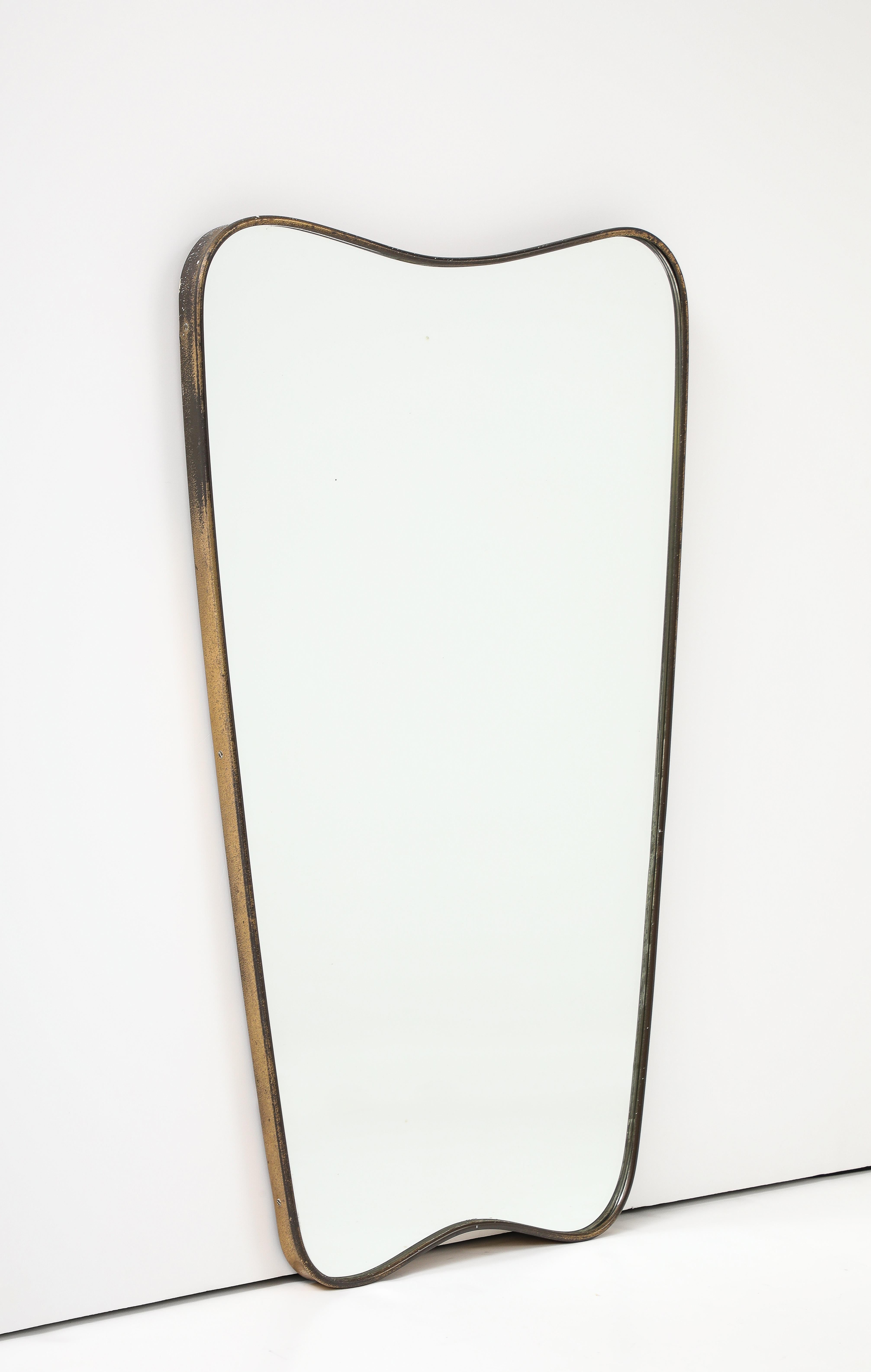 Modernist Brass Frame Italian Mirror in the Style of Gio Ponti, Italy, 1950's In Good Condition In Brooklyn, NY