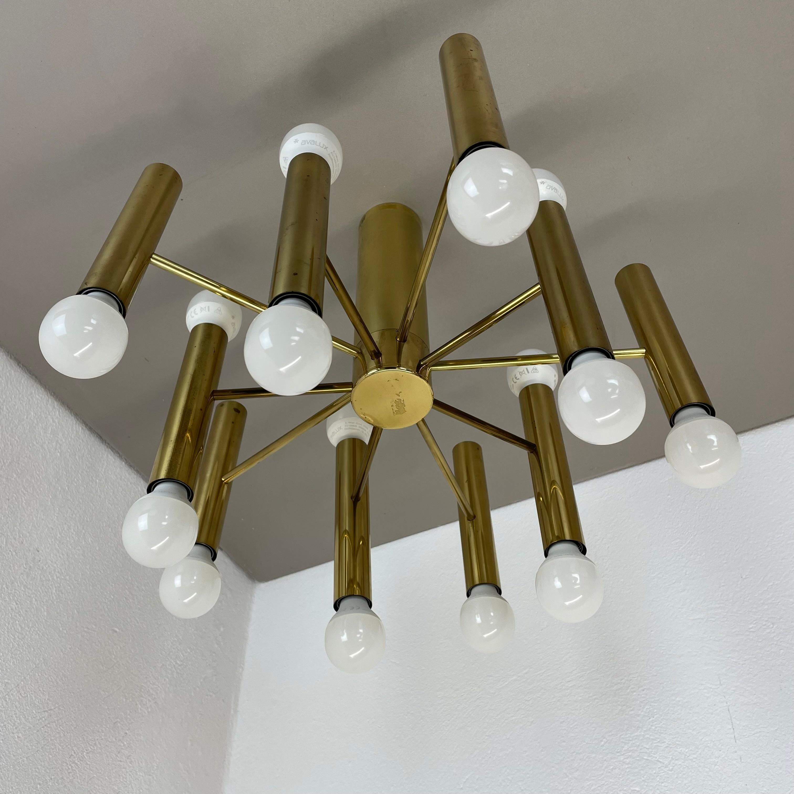 Mid-Century Modern Grand plafonnier moderniste de style Stilnovo Sciolari, Italie, 1970 en vente