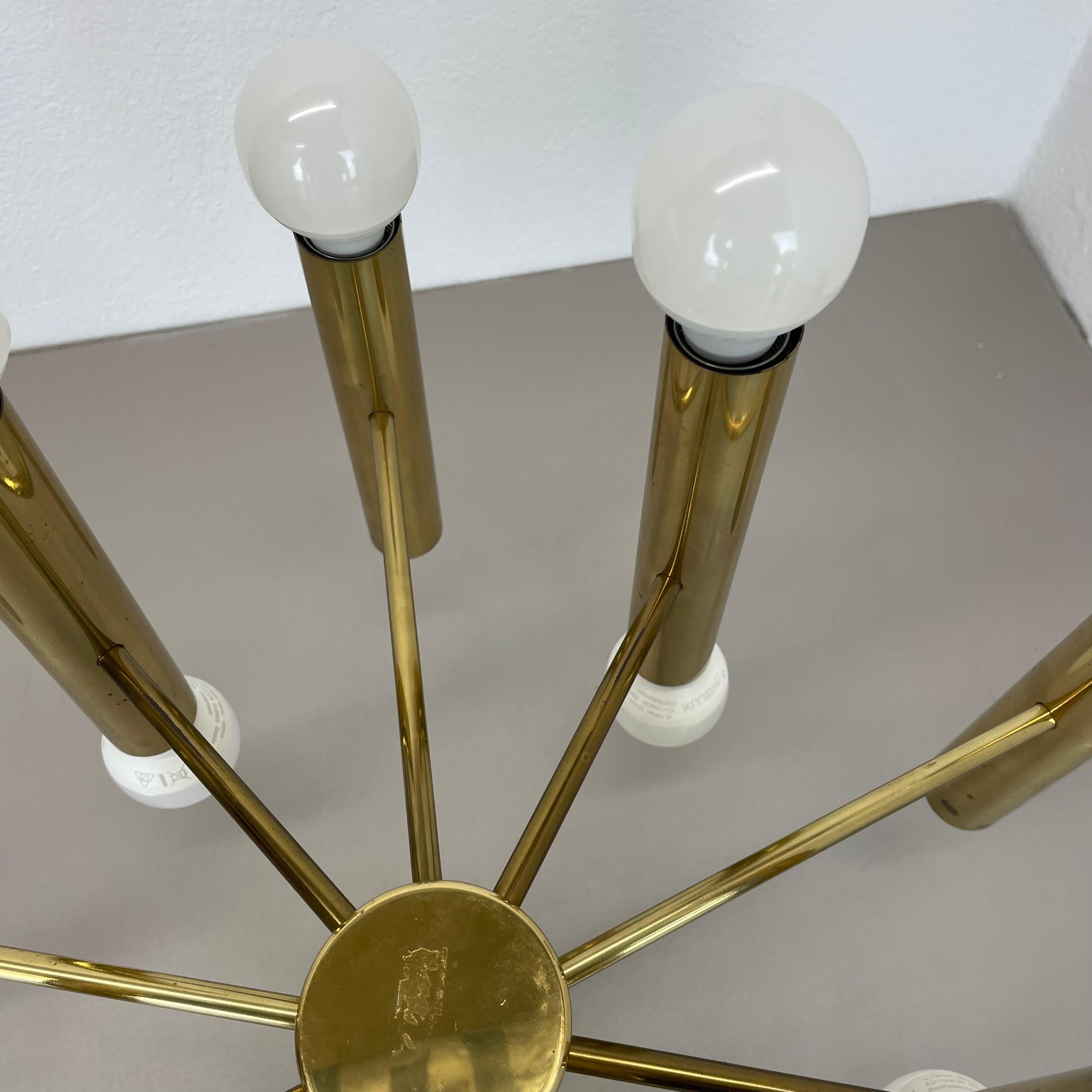 Grand plafonnier moderniste de style Stilnovo Sciolari, Italie, 1970 en vente 1