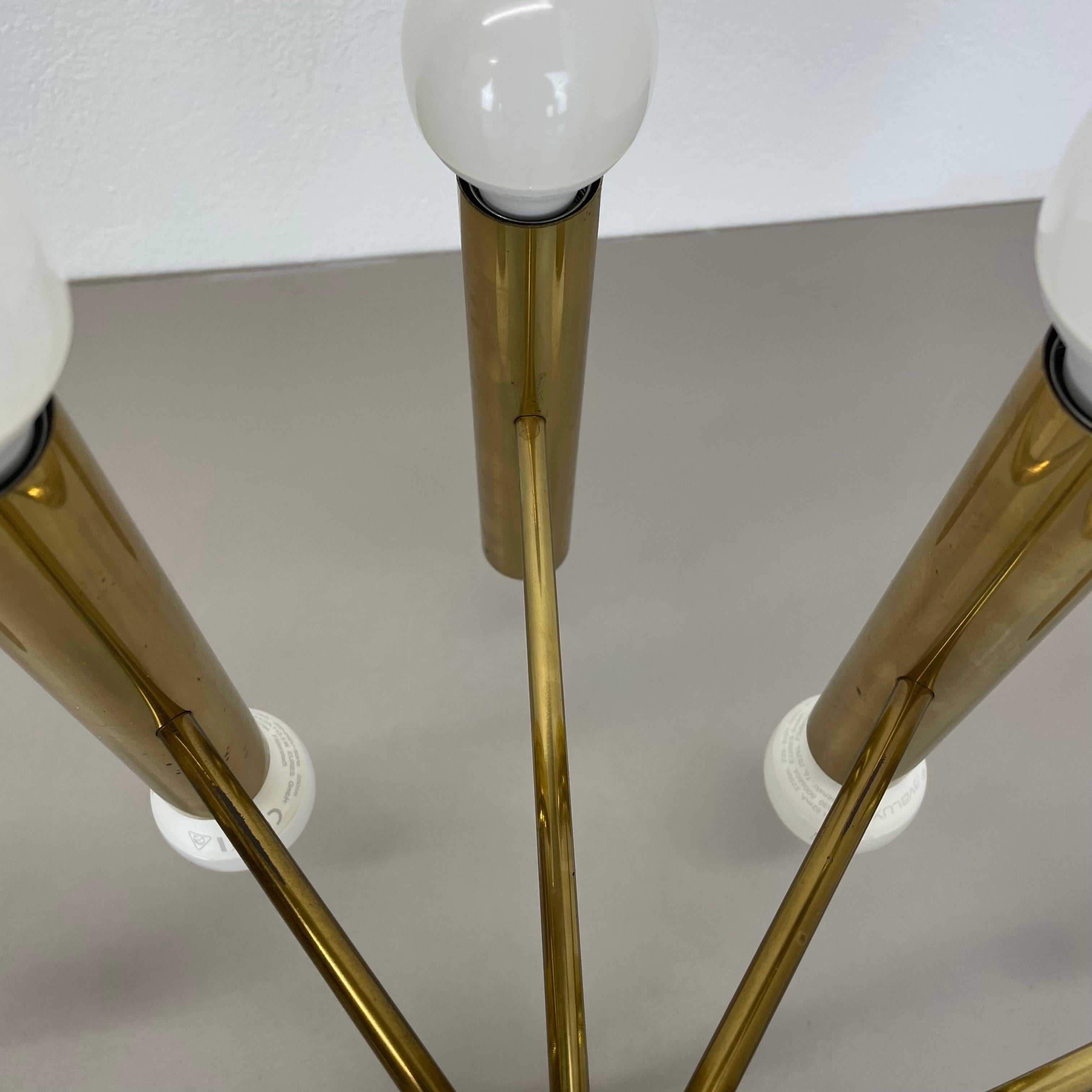 Grand plafonnier moderniste de style Stilnovo Sciolari, Italie, 1970 en vente 2