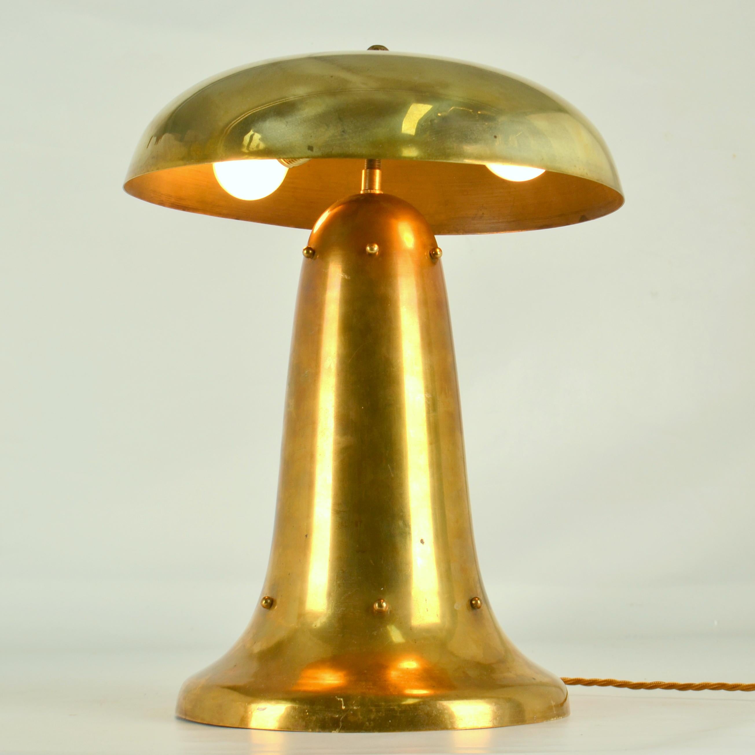 Modernist Brass Mushroom Shape Table Lamp Dutch 1920's In Good Condition For Sale In London, GB