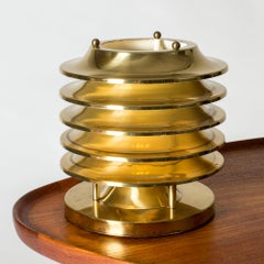 Modernistische Tischleuchte aus Messing von Kai Ruokonen für Orno, Finnland, 1960er Jahre