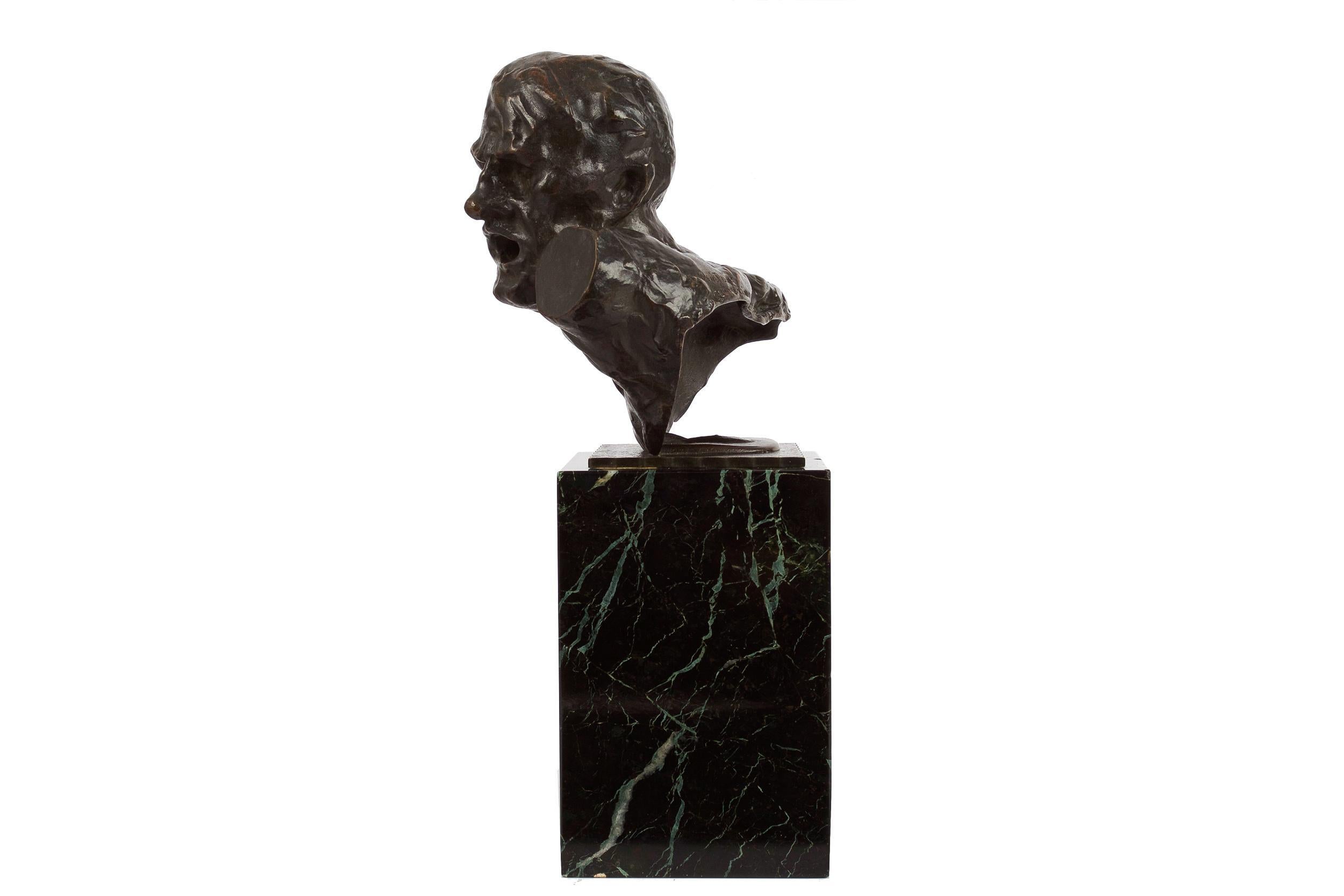 A fine and rare work in bronze by Hungarian sculptor Gergely Finta, working under Auguste Rodin in Paris starting in 1906 under the pseudonym Oszkár Zádory, it was cast by the Alexis Rudier foundry and presents over a square verde marble base. The