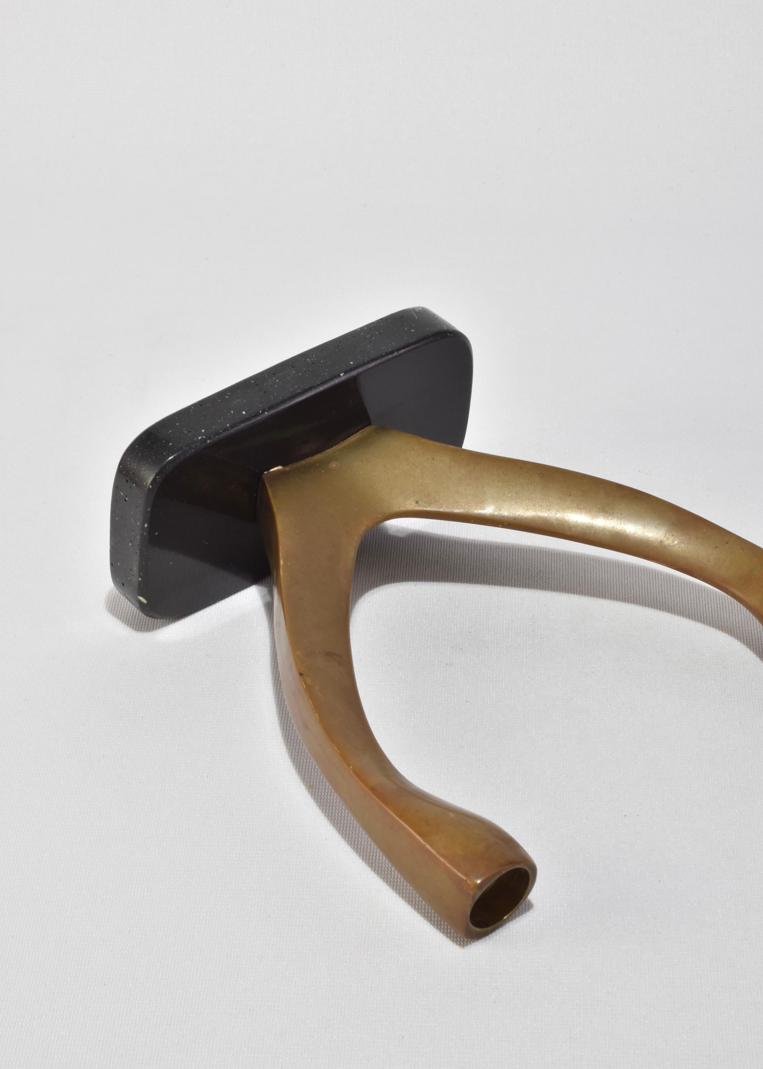 Modernistischer Bronze-Kandelaber (20. Jahrhundert) im Angebot