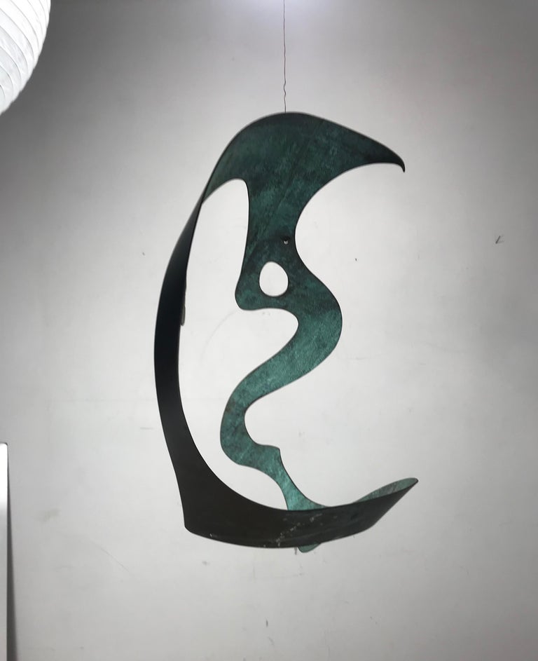 Hand-Crafted Modernist Bronze Kinetic Ribbon Sculpture, Indoor / Outdoor, Signed R H C For Sale