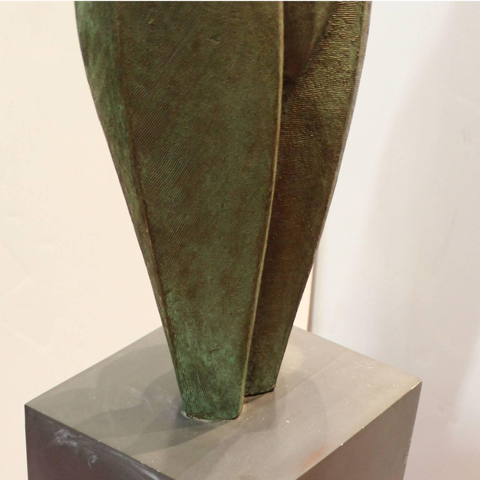 Großer weiblicher Torso aus Bronzeskulptur, modernistische Moderne im Angebot 3