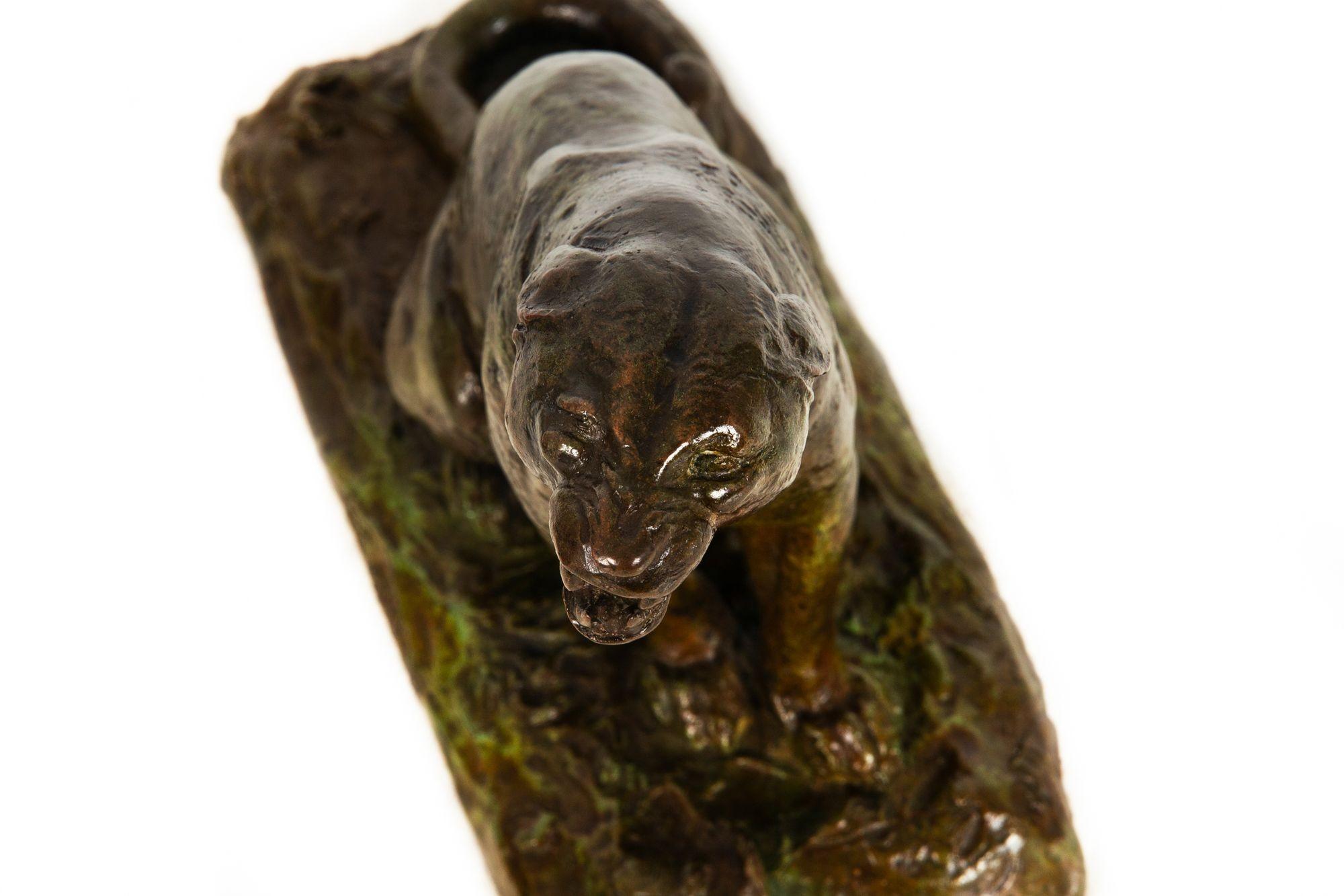 Scultura modernista in bronzo raffigurante una pantera ruggente di Adolphe Geoffroy & Susse in vendita 13