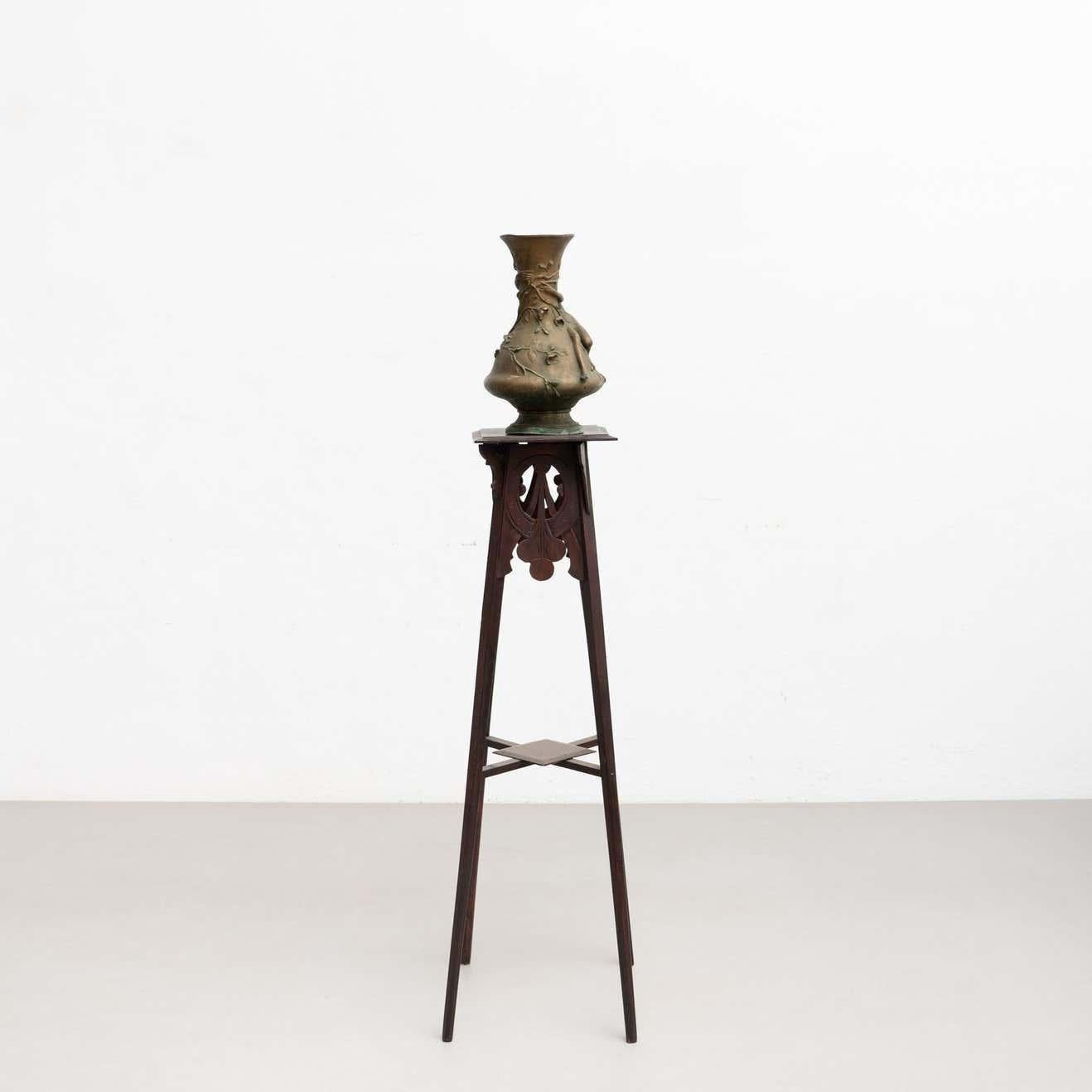 Modernist Bronze Vase by Noel R, circa 1930 In Good Condition For Sale In Barcelona, Barcelona