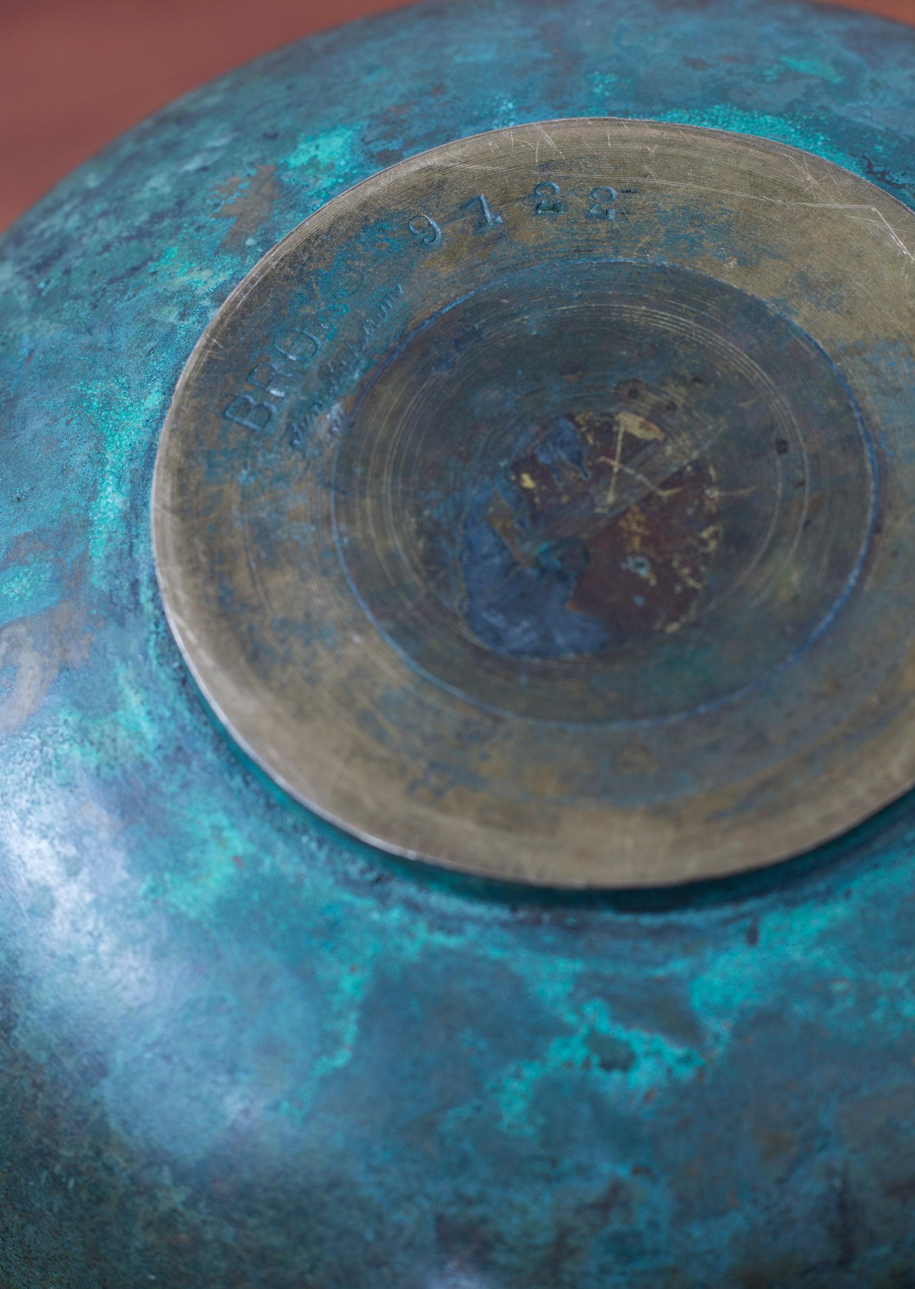 Modernist bronze vase by Sune Bäckström, Sweden 1930s, Functionalism Bon état - En vente à Hägersten, SE