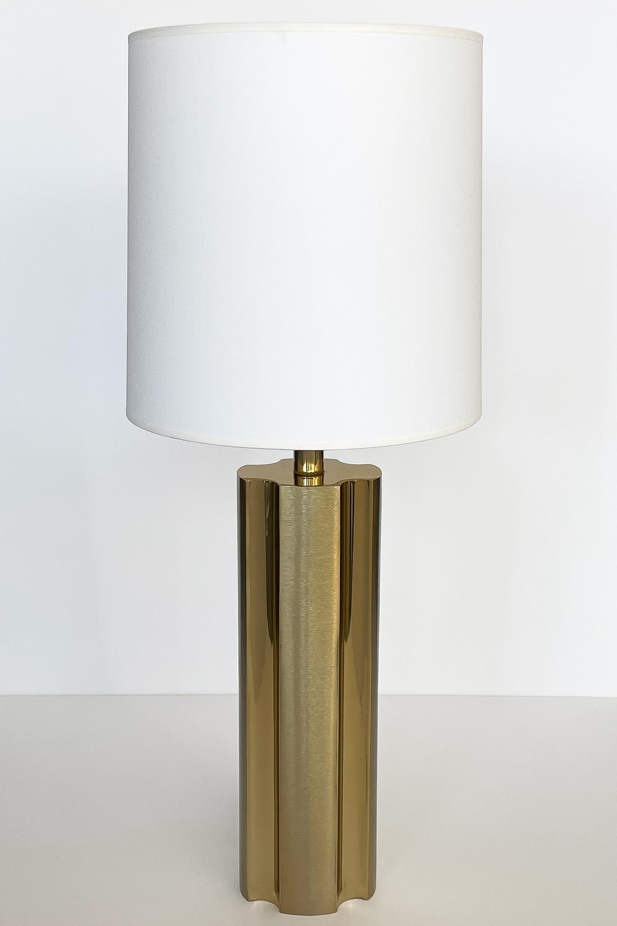 Mid-Century Modern Modernist Brushed and Polished Brass Table Lamp by Laurel