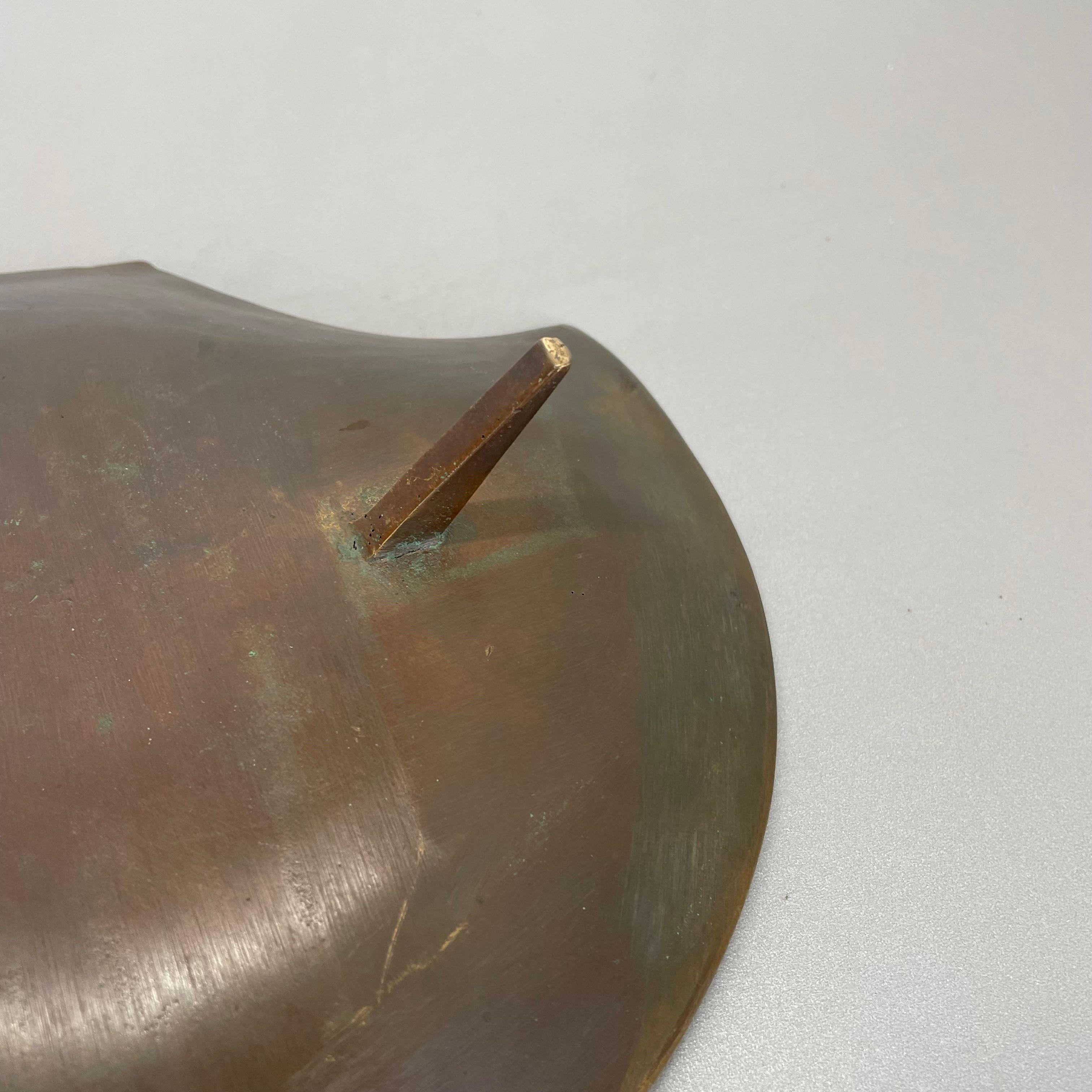 Modernist Brutalist HAGENAUER STYLE tripod Bronze shell bowl, AUSTRIA, 1950s For Sale 8