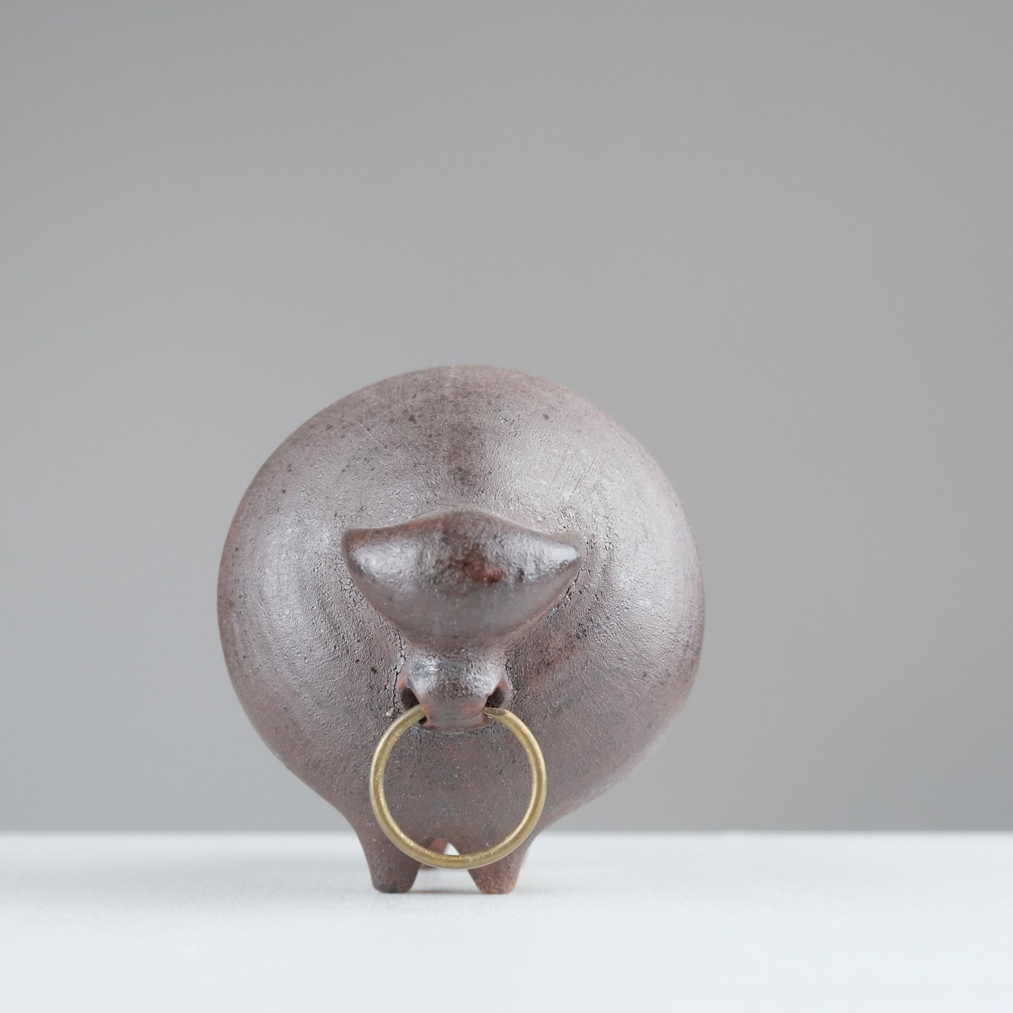 Mid-20th Century Modernist Bull Figurine by Viljo Mäkinen in Red Clay & Brass, Finland 1960s For Sale
