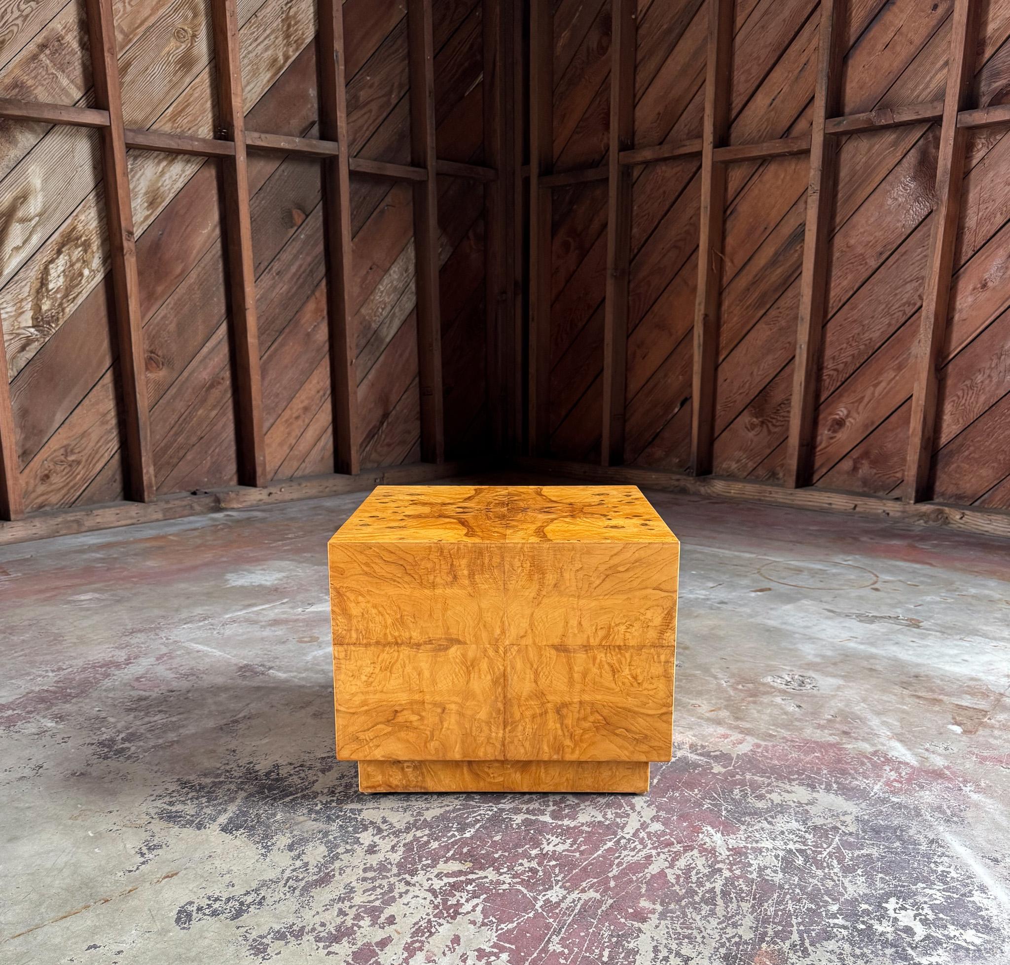 Tavoli cubici modernisti in Wood Wood, Stati Uniti, 1970 ca. 2