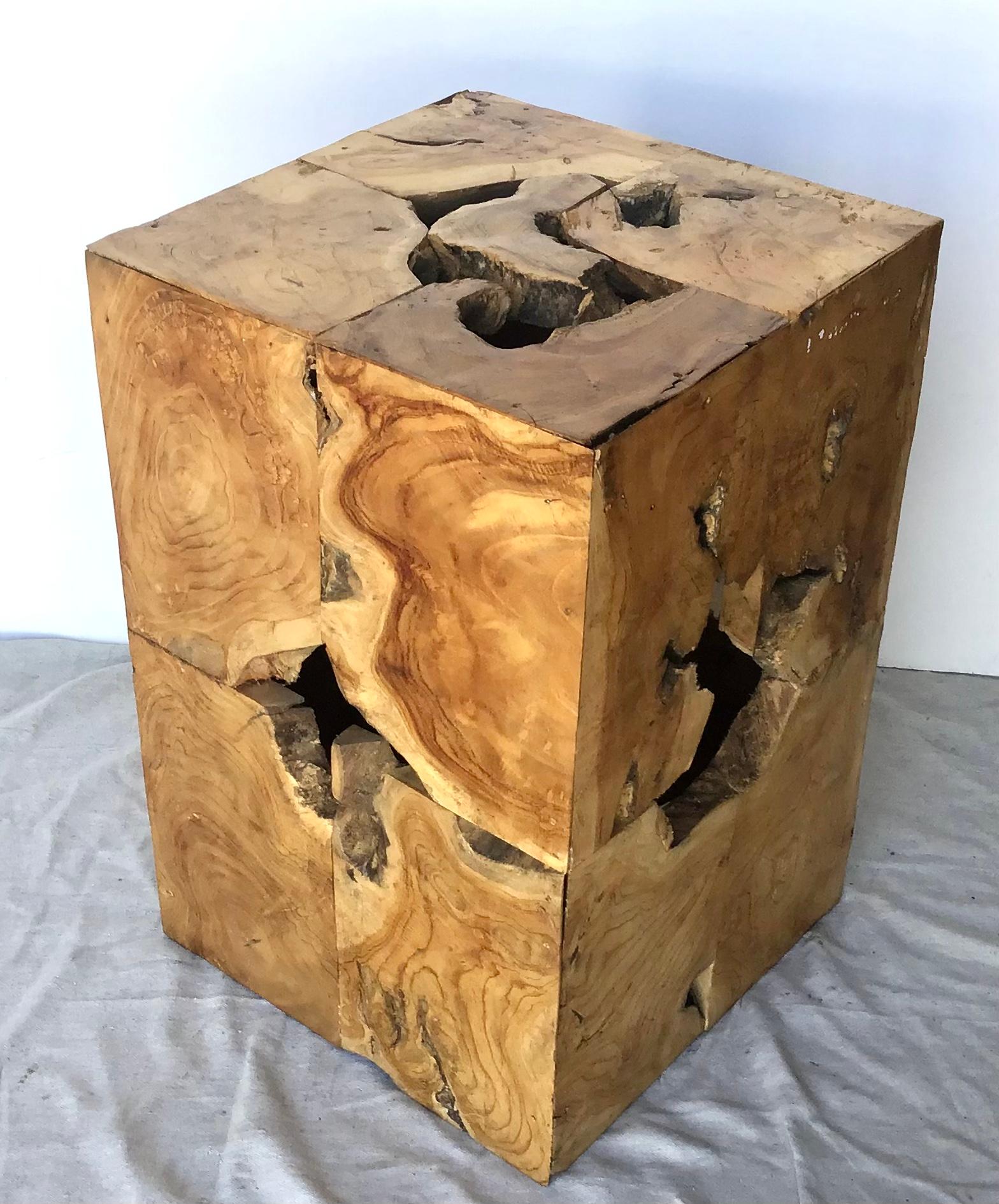 Nice burled wood column that can be used as a table or to display a sculpture. This rustic yet chic pedestal has been artisan created with a live-edge burl wood, with wonderful knobby bits, voids, and organic movement to it.  This burl wood pedestal