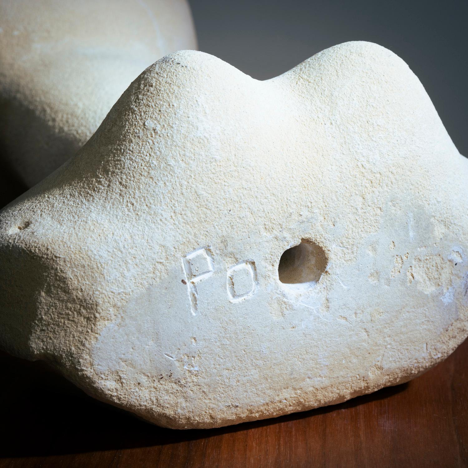 buste de femme moderniste en grès en vente 6