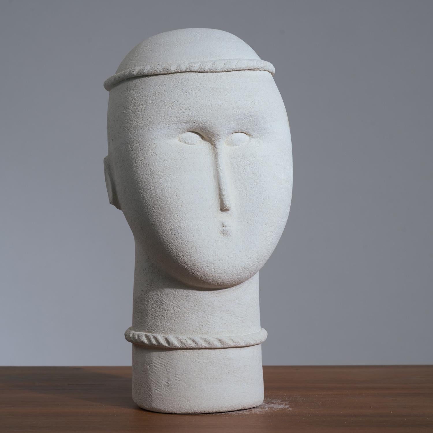 Scultura modernista in pietra arenaria in vendita 4