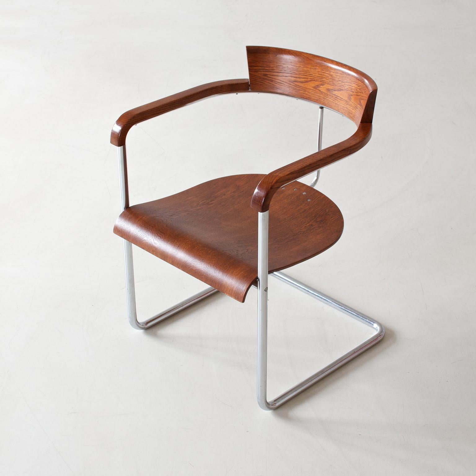 Modernist Cantilever Armchair by Jindrich Halabala, Chromed Metal, Veneered Wood For Sale 1