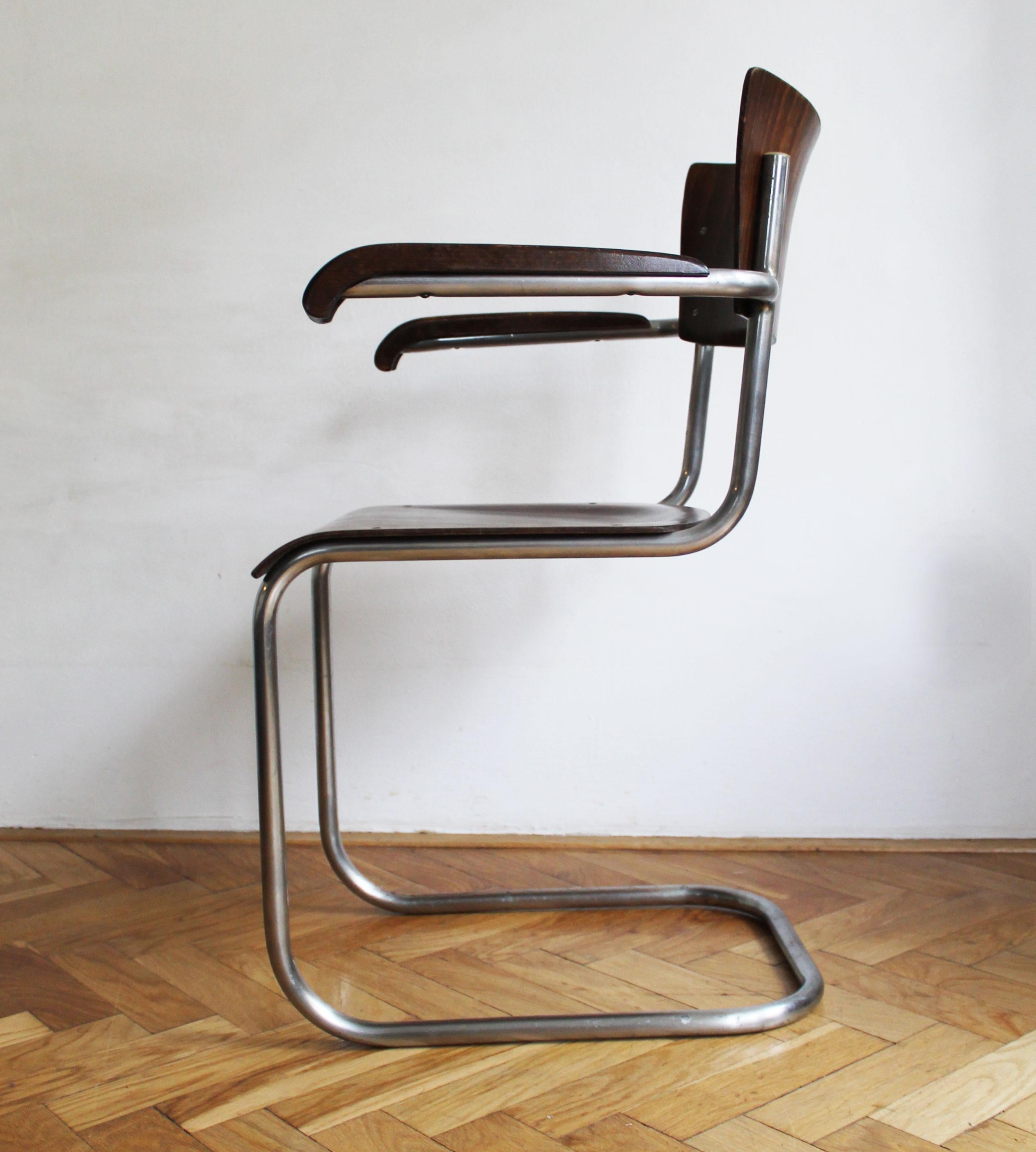 Modernist Cantilevered Armchair by Anton Lorenz For Sale 1