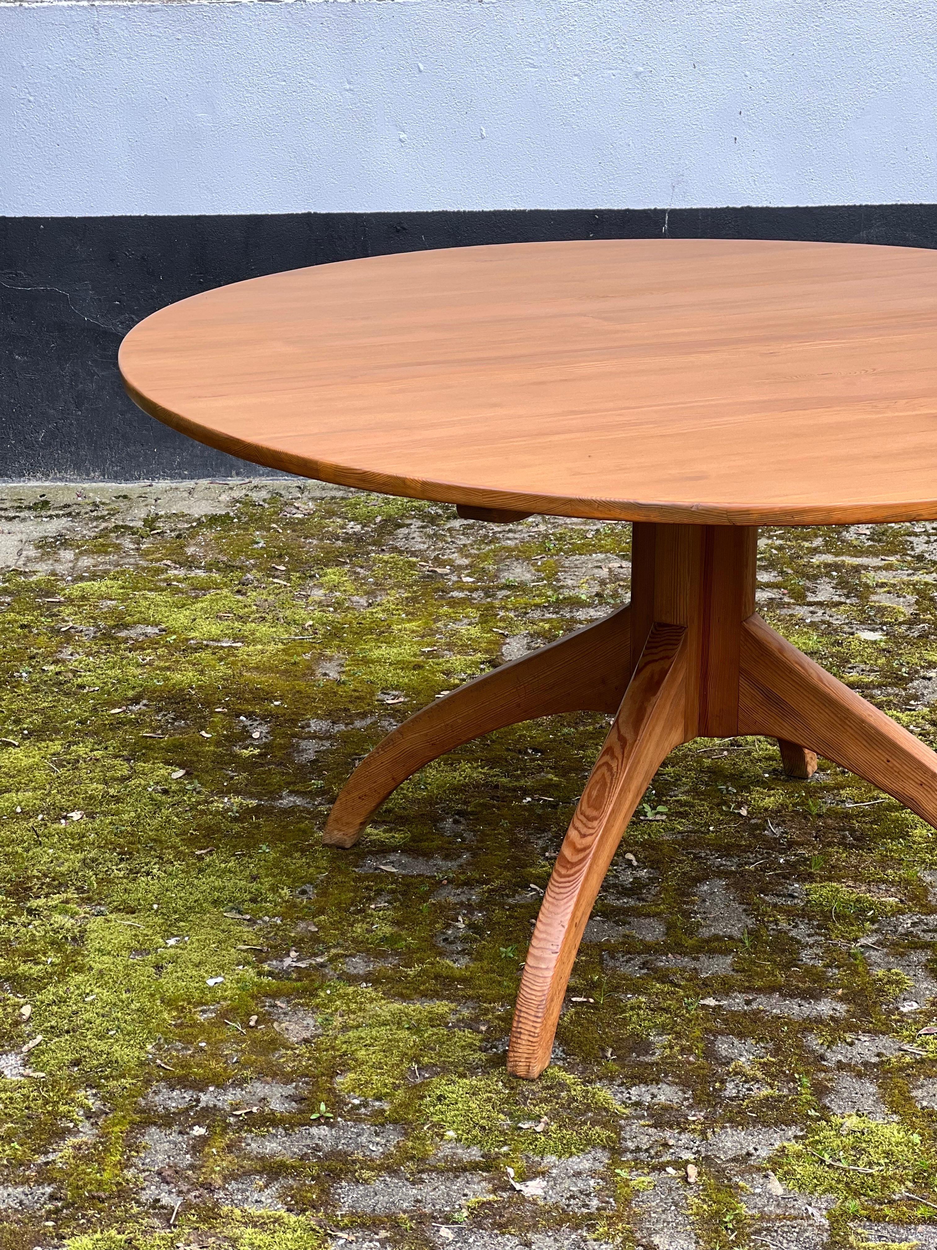 Scandinavian Modern Modernist Carl Malmsten Pine 1940s Dining Table For Sale