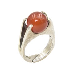 Bague moderniste en argent sterling avec boule en cornaline de David Andersen