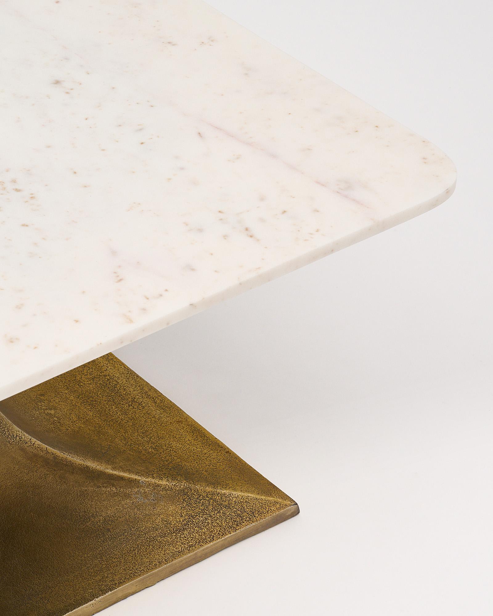 Late 20th Century Modernist Carrara Marble French Side Table For Sale