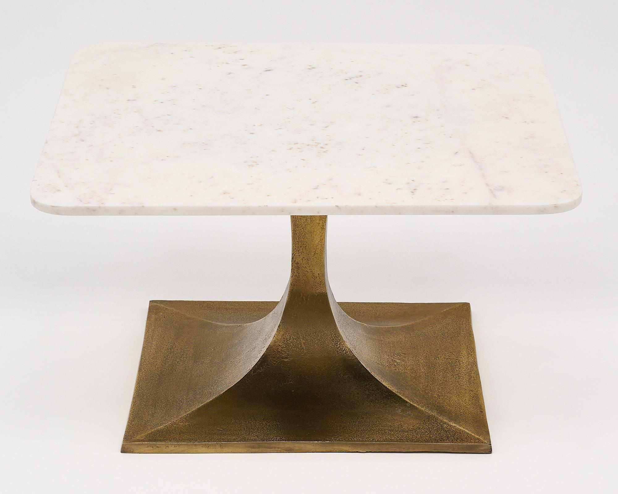 Modernist Carrara Marble French Side Table For Sale 1