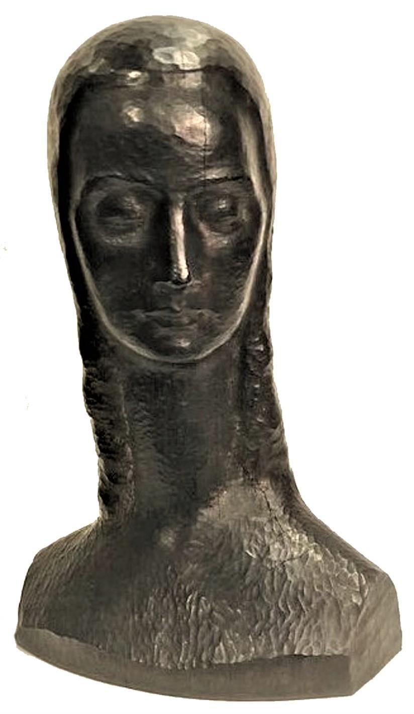 Mid-Century Modern Buste féminin moderniste sculpté en bois ébénisé, vers 1950 en vente