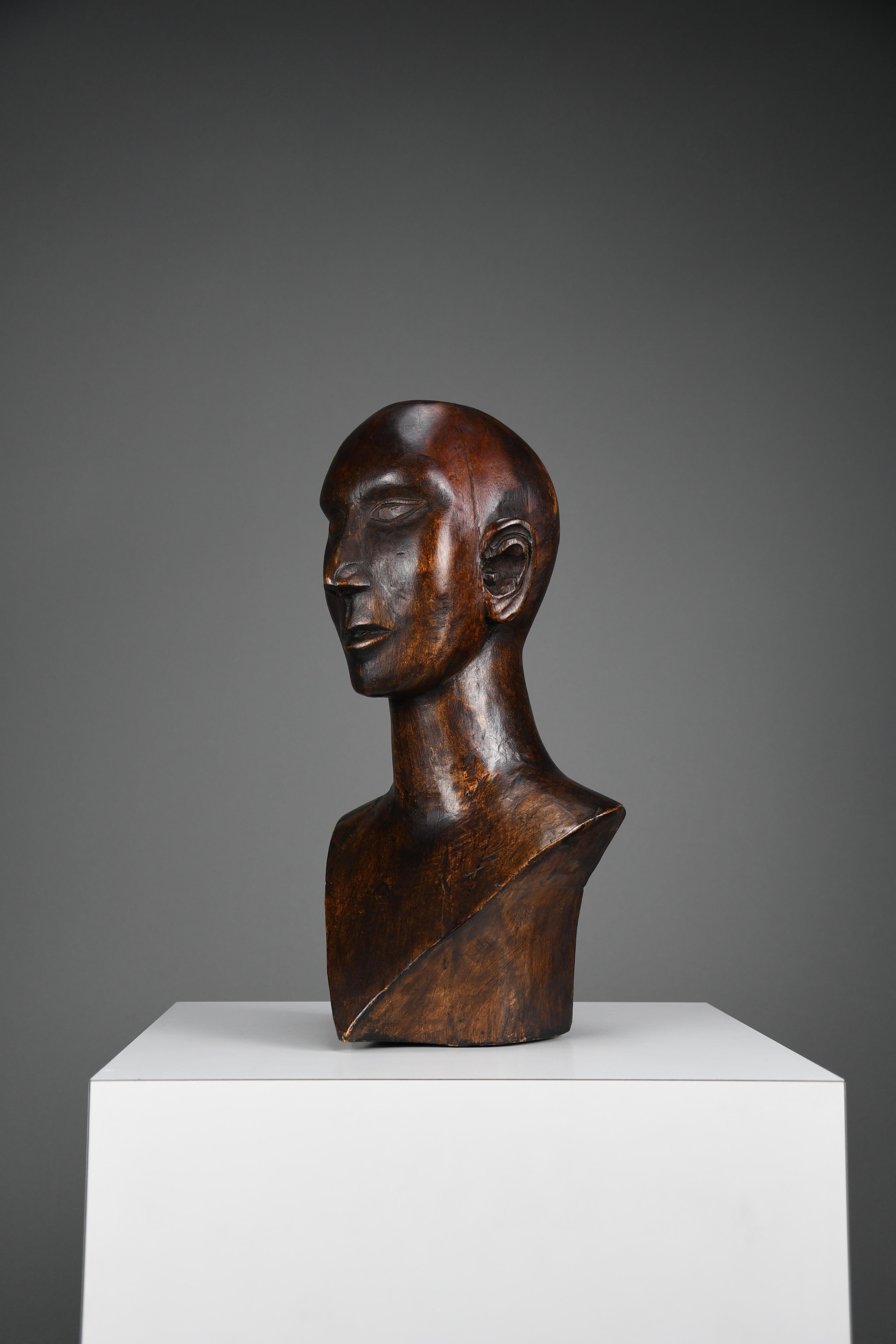 Modernist Carved Wooden Bust, ca. Mid-20th Century For Sale 6