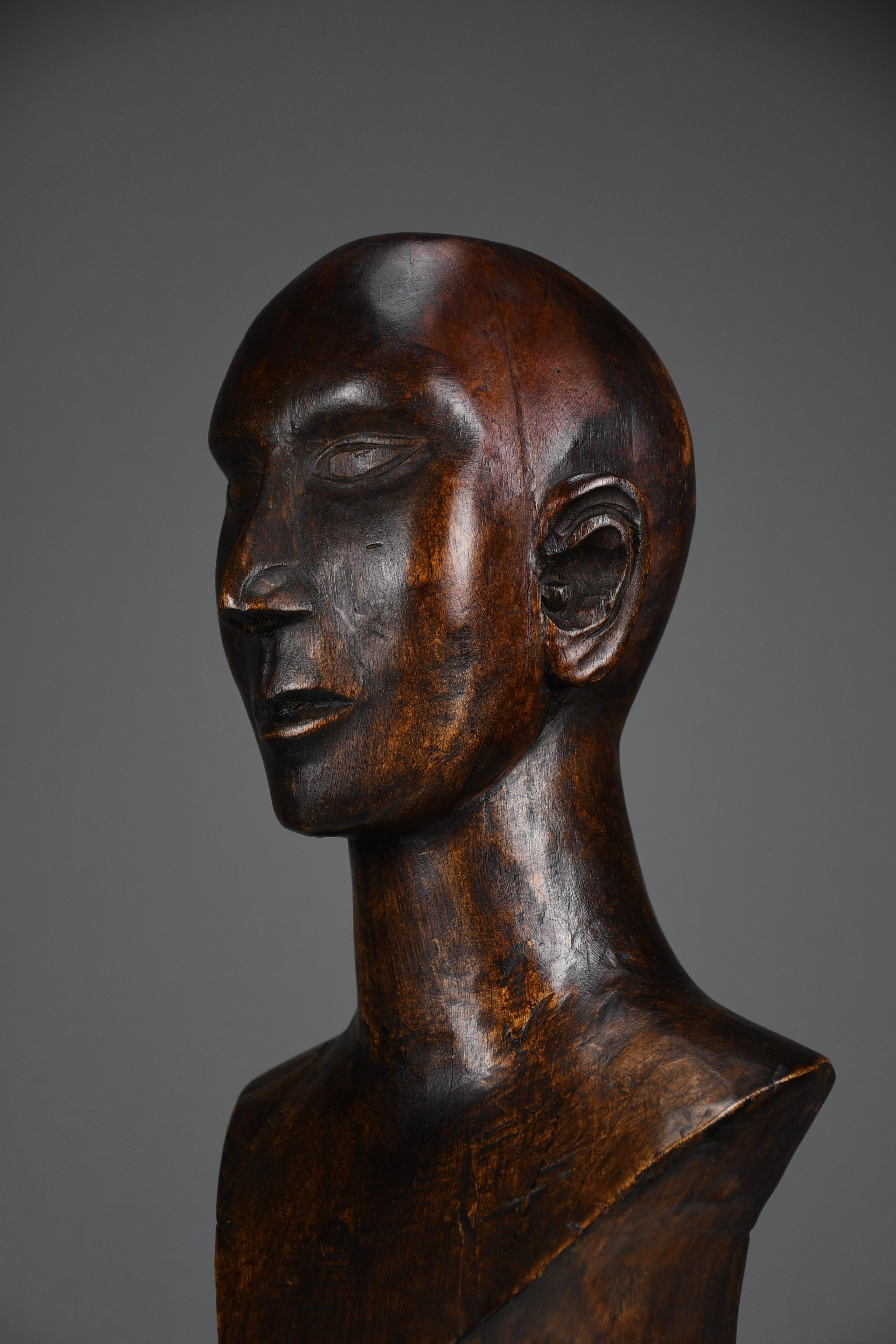 Modernist Carved Wooden Bust, ca. Mid-20th Century For Sale 9
