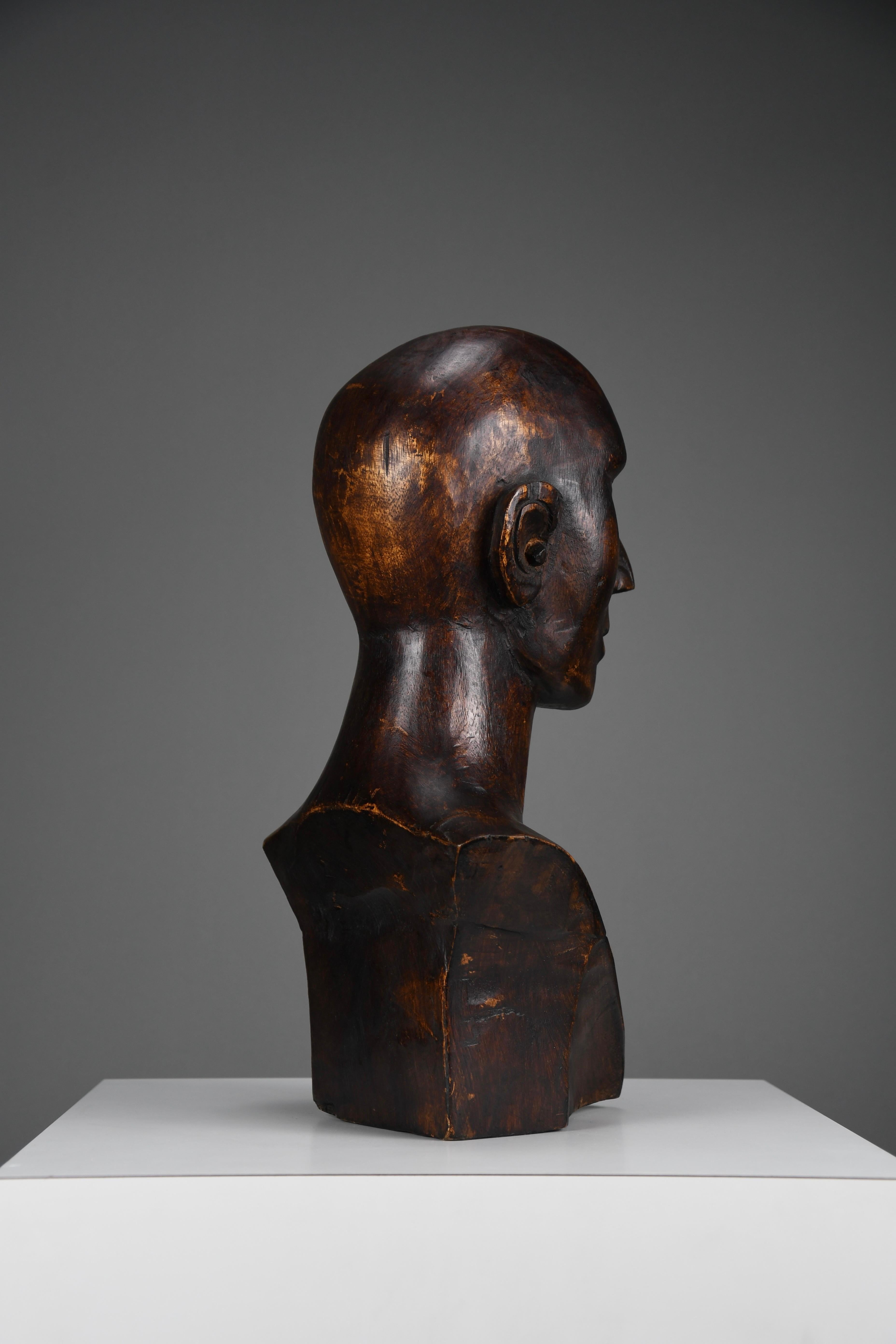 Modernist Carved Wooden Bust, ca. Mid-20th Century For Sale 3