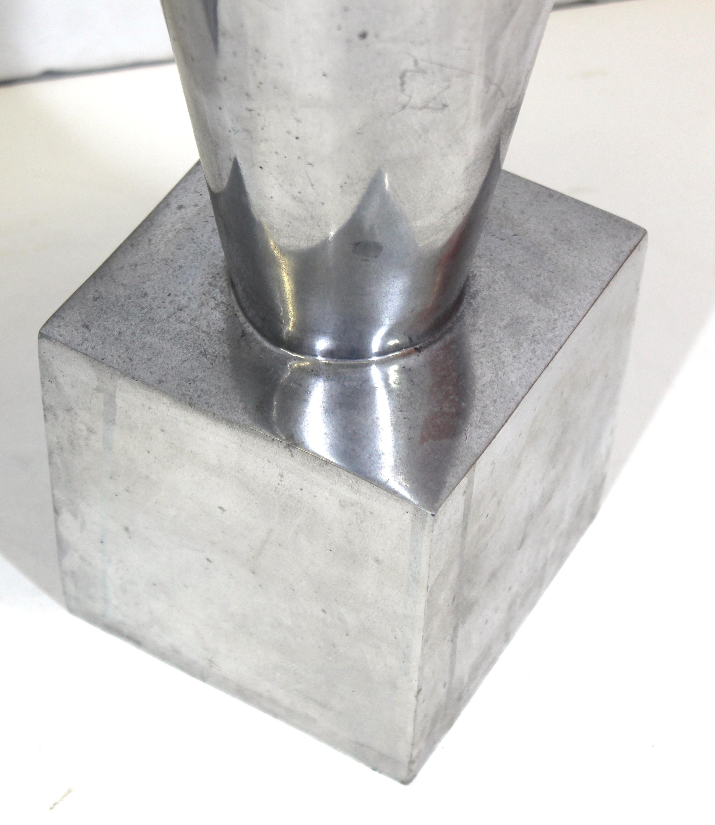 cast aluminum garden urns