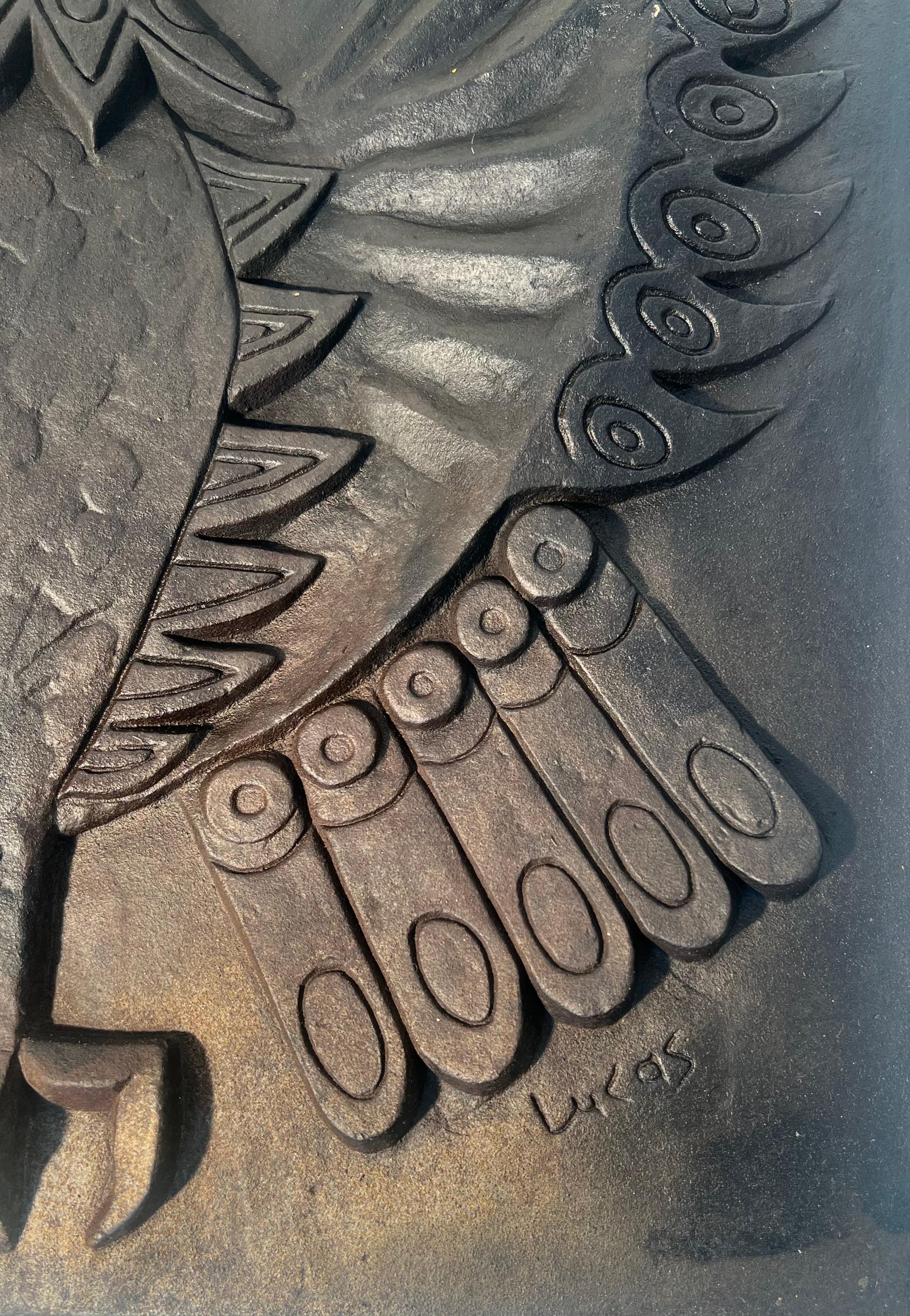 Modernist Cast Iron Fireback Showing an Owl Signed by Lucas For Stern For Sale 4