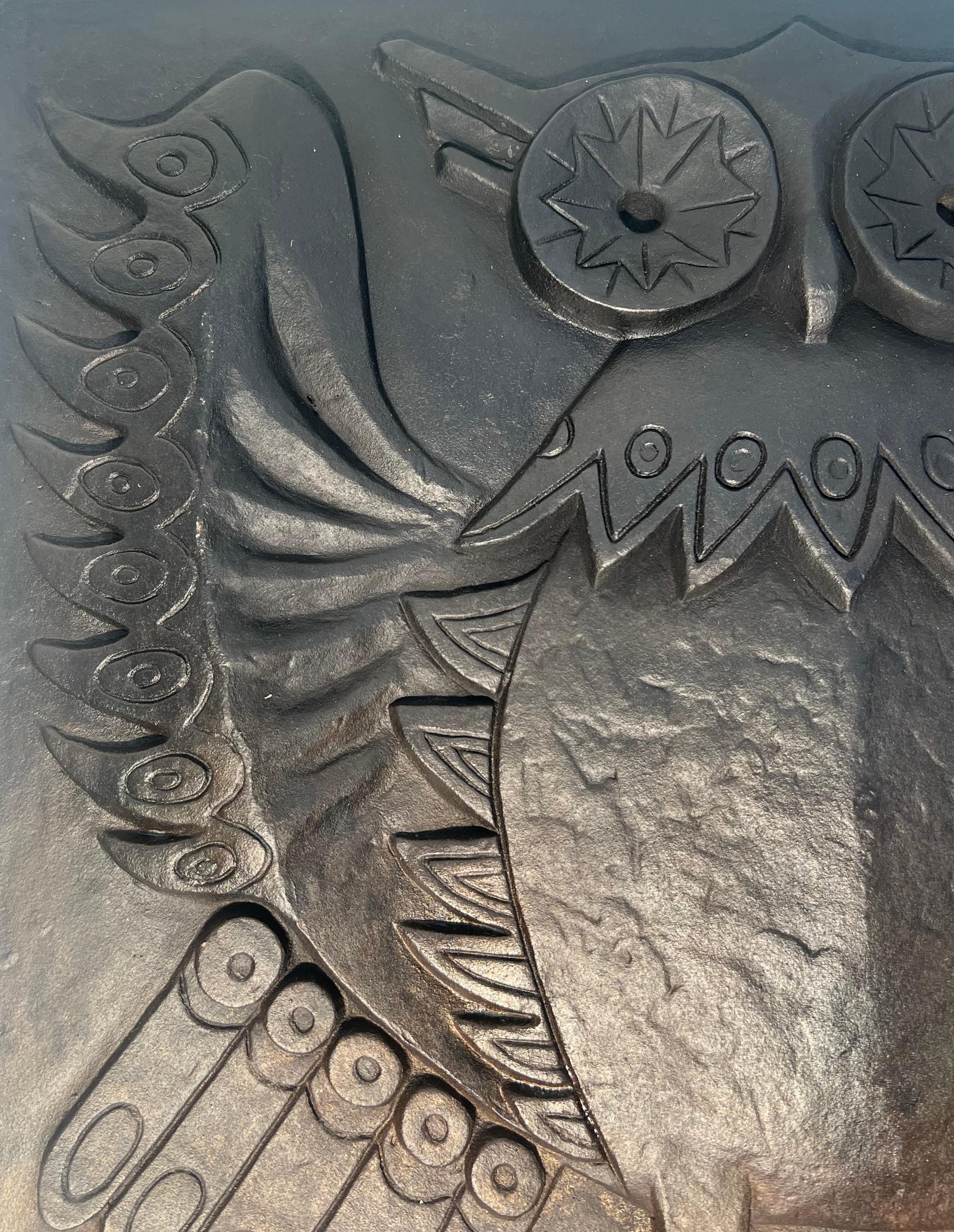 Mid-Century Modern Modernist Cast Iron Fireback Showing an Owl Signed by Lucas For Stern For Sale