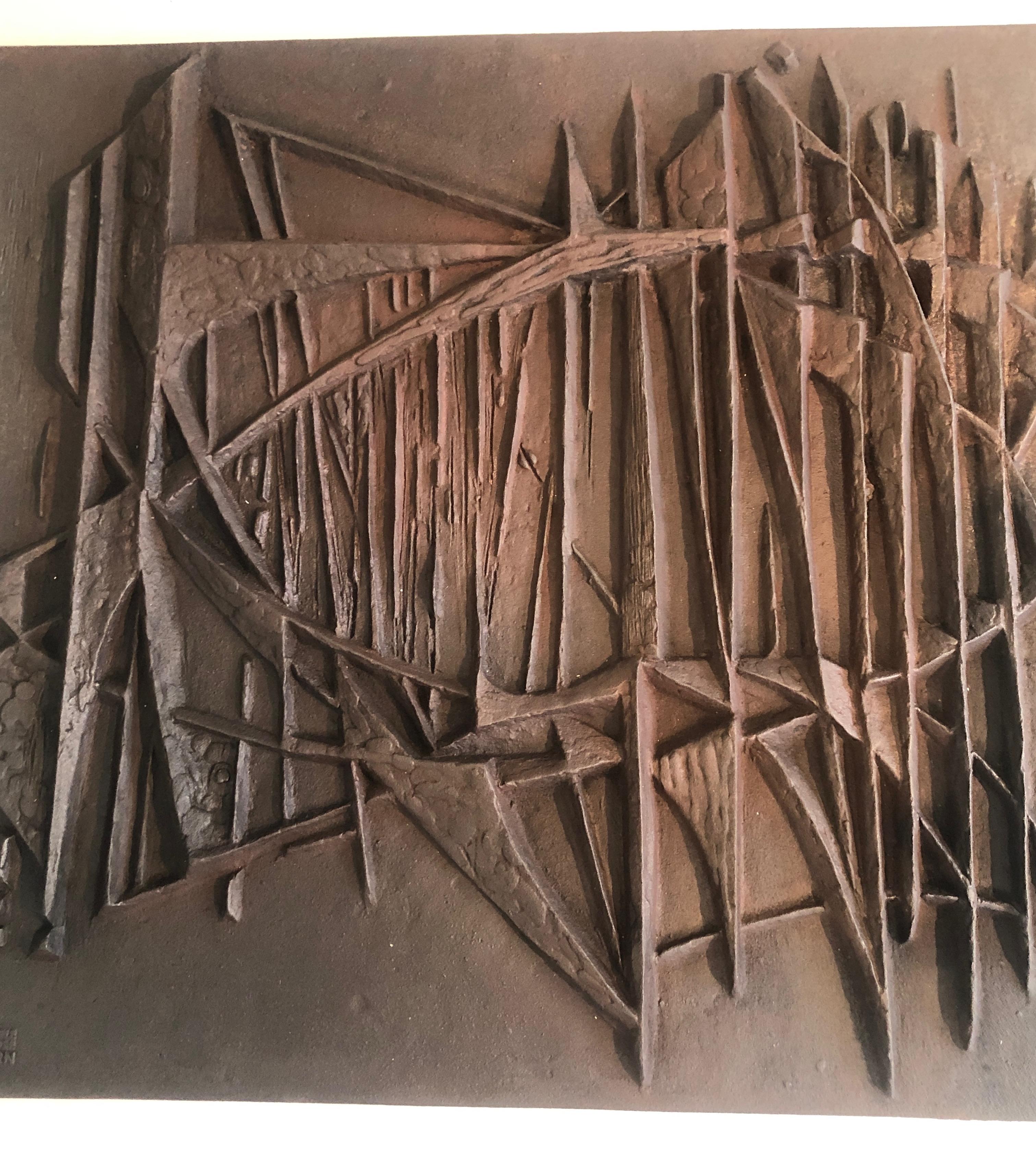 Mid-Century Modern Plaque de cheminée moderniste en fonte, signée F. Loriot, française, datant d'environ 1970